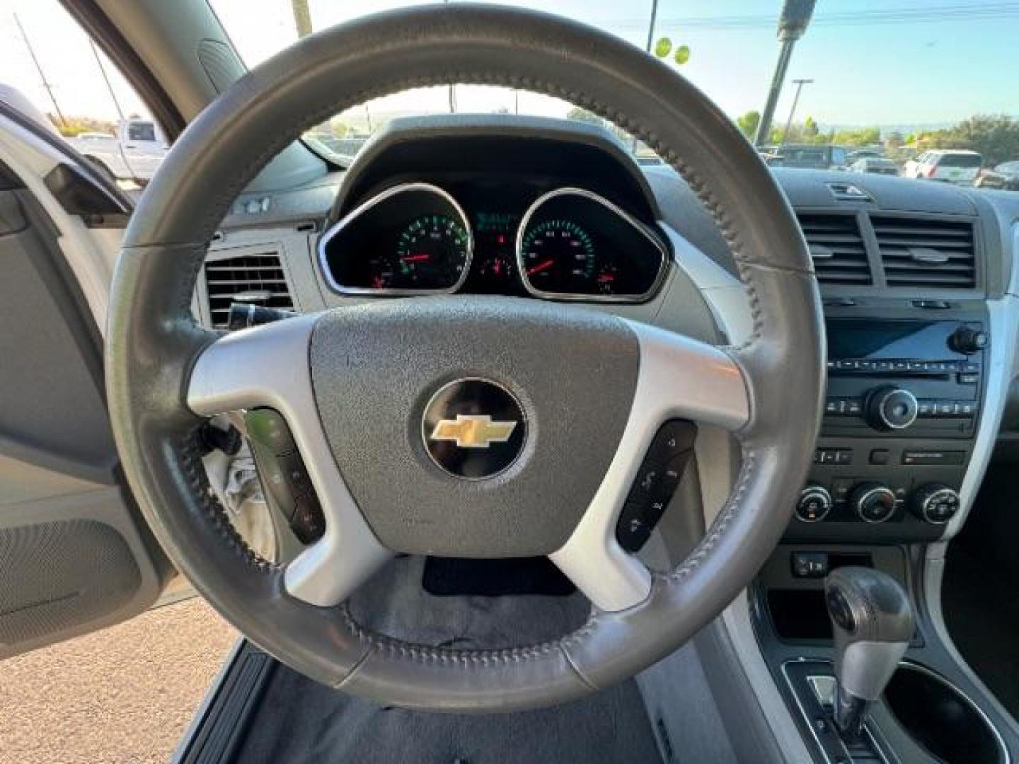 2012 White /Dark Gray Cloth Interior Chevrolet Traverse LT AWD (1GNKVGED9CJ) with an 3.6L V6 DOHC 24V engine, 6-Speed Automatic transmission, located at 940 North Main Street, Cedar City, UT, 84720, (435) 628-0023, 37.692936, -113.061897 - Photo#19