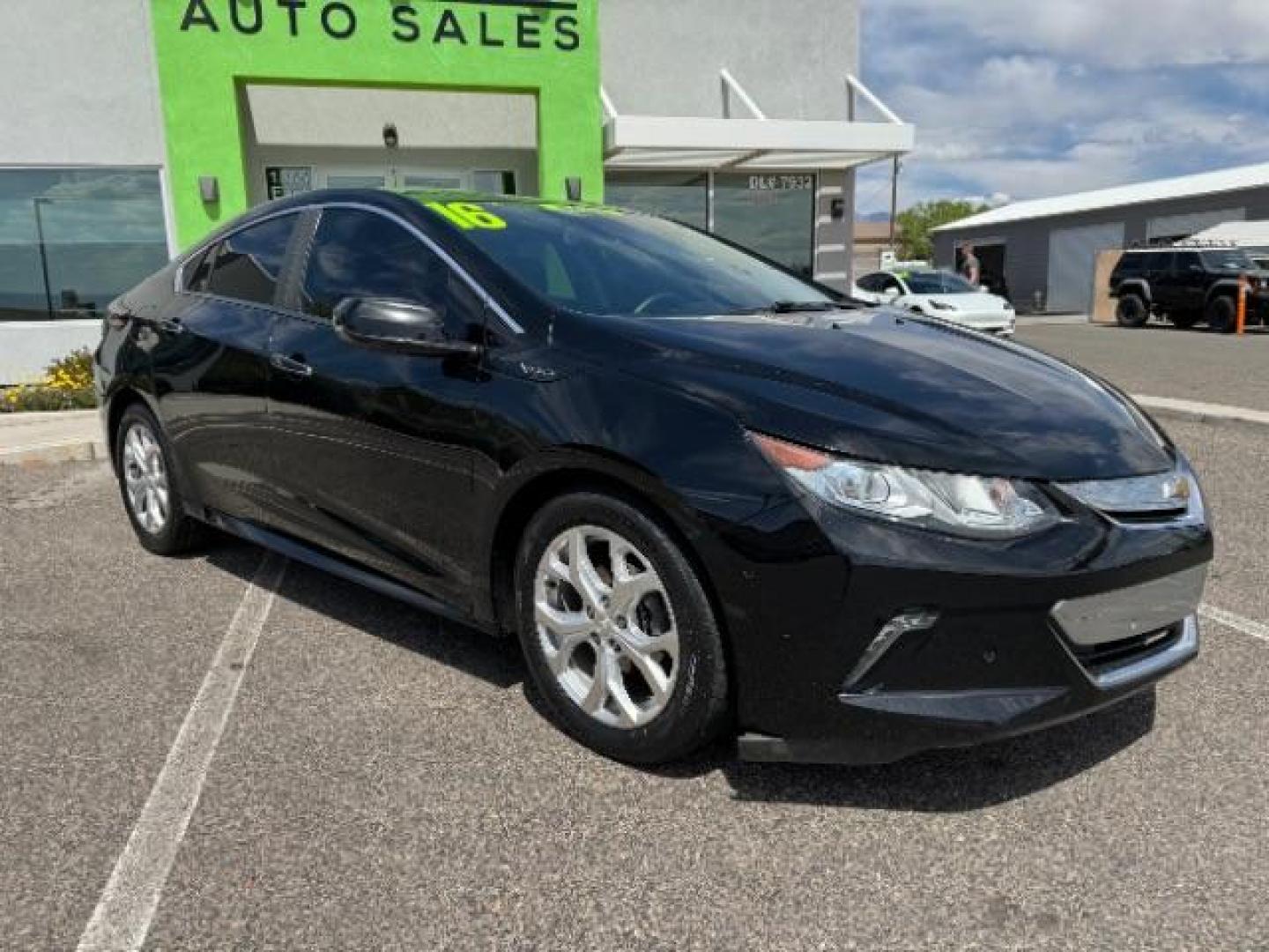 2016 Heather Gray Metallic /Jet Black/Brandy, leather Chevrolet Volt Premier (1G1RD6S52GU) with an 1.5L L4 DOHC 16V PLUG-IN HYBRID engine, Continuously Variable Transmission transmission, located at 1865 East Red Hills Pkwy, St. George, 84770, (435) 628-0023, 37.120850, -113.543640 - Photo#9