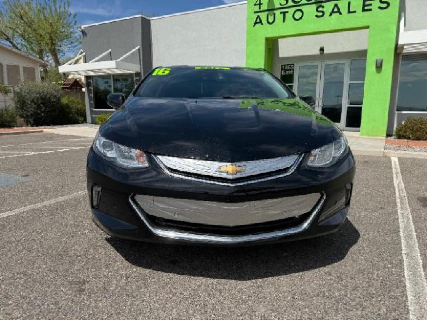 2016 Heather Gray Metallic /Jet Black/Brandy, leather Chevrolet Volt Premier (1G1RD6S52GU) with an 1.5L L4 DOHC 16V PLUG-IN HYBRID engine, Continuously Variable Transmission transmission, located at 1865 East Red Hills Pkwy, St. George, 84770, (435) 628-0023, 37.120850, -113.543640 - Photo#1