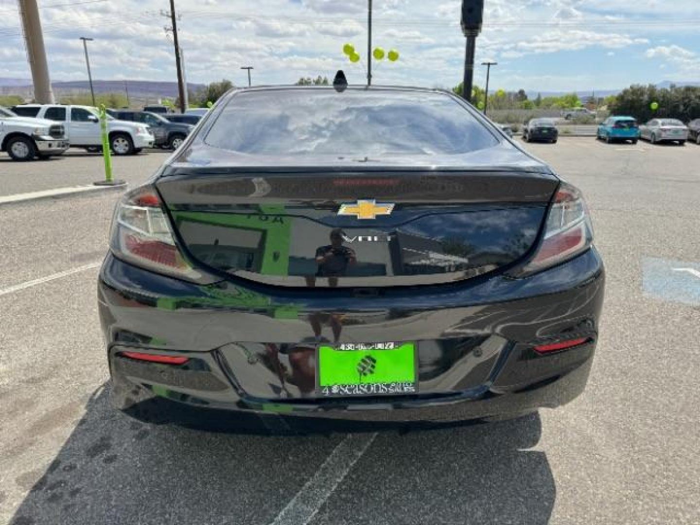 2016 Heather Gray Metallic /Jet Black/Brandy, leather Chevrolet Volt Premier (1G1RD6S52GU) with an 1.5L L4 DOHC 16V PLUG-IN HYBRID engine, Continuously Variable Transmission transmission, located at 1865 East Red Hills Pkwy, St. George, 84770, (435) 628-0023, 37.120850, -113.543640 - Photo#7