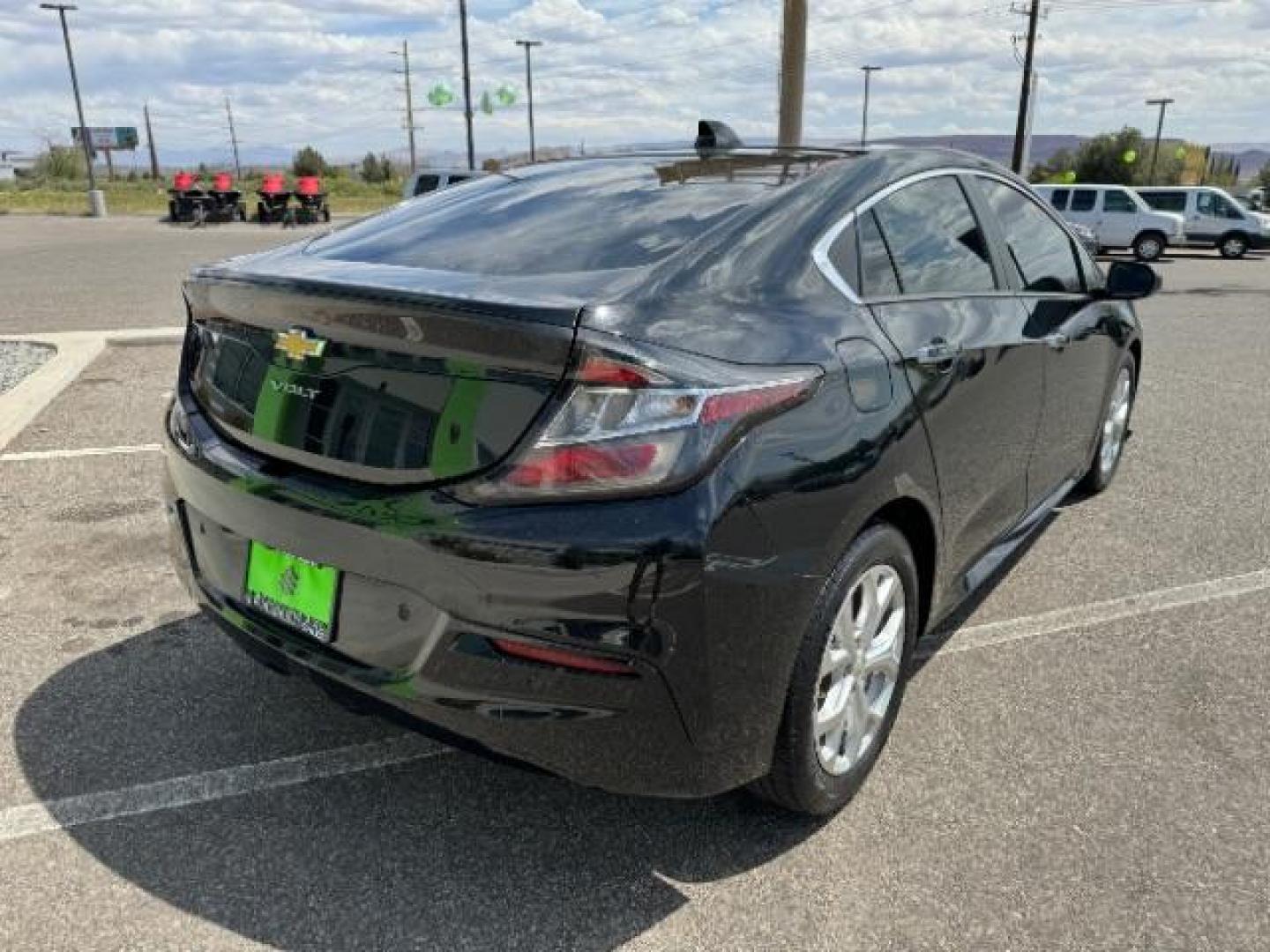 2016 Heather Gray Metallic /Jet Black/Brandy, leather Chevrolet Volt Premier (1G1RD6S52GU) with an 1.5L L4 DOHC 16V PLUG-IN HYBRID engine, Continuously Variable Transmission transmission, located at 1865 East Red Hills Pkwy, St. George, 84770, (435) 628-0023, 37.120850, -113.543640 - Photo#8