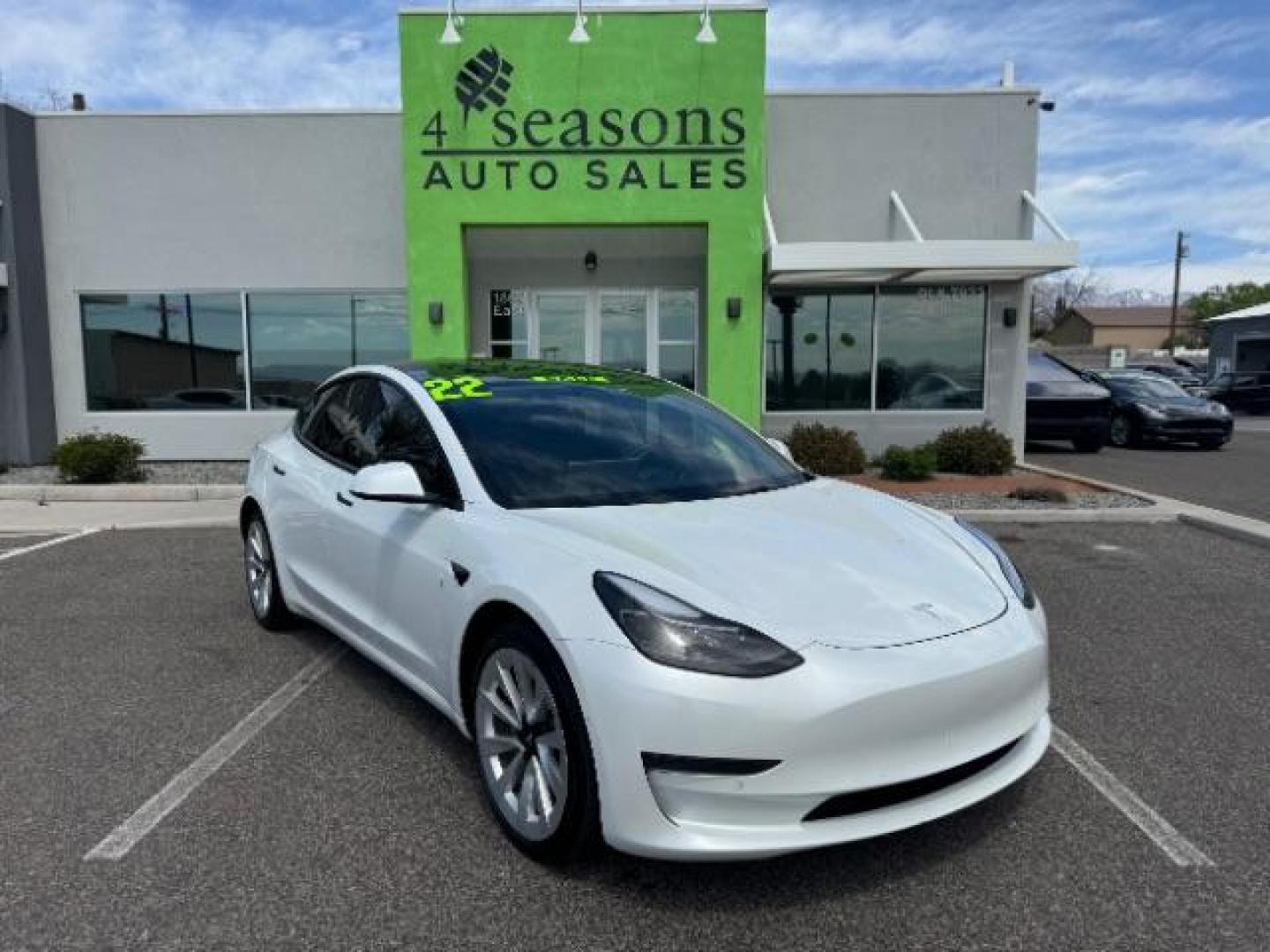 2022 Pearl White Multi-Coat /All Black Tesla Model 3 Standard Range Plus (5YJ3E1EA5NF) with an ELECTRIC engine, 1-Speed Automatic transmission, located at 1865 East Red Hills Pkwy, St. George, 84770, (435) 628-0023, 37.120850, -113.543640 - Sold - But we can special order you any Tesla from our large network of preowned electric vehicles. Call us to discuss current pricing and inventory. - Photo#0