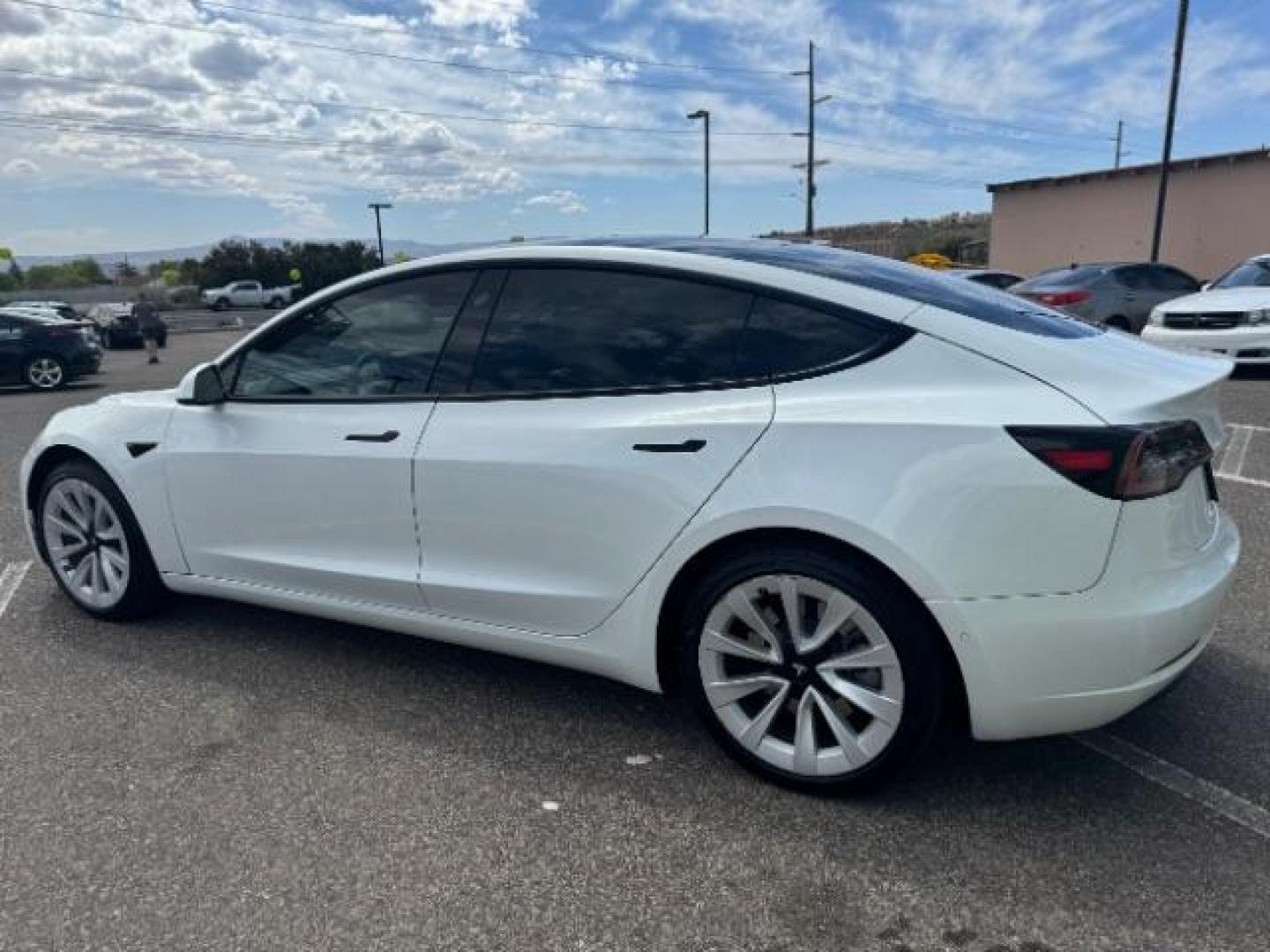 2022 Pearl White Multi-Coat /All Black Tesla Model 3 Standard Range Plus (5YJ3E1EA5NF) with an ELECTRIC engine, 1-Speed Automatic transmission, located at 1865 East Red Hills Pkwy, St. George, 84770, (435) 628-0023, 37.120850, -113.543640 - Sold - But we can special order you any Tesla from our large network of preowned electric vehicles. Call us to discuss current pricing and inventory. - Photo#7