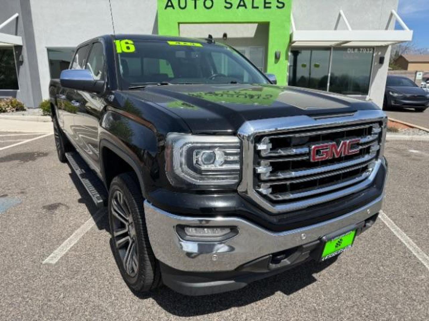 2016 Onyx Black /Jet Black, leather GMC Sierra 1500 SLT Crew Cab Long Box 4WD (3GTU2NEC5GG) with an 5.3L V8 OHV 16V engine, 6-Speed Automatic transmission, located at 1865 East Red Hills Pkwy, St. George, 84770, (435) 628-0023, 37.120850, -113.543640 - Photo#1