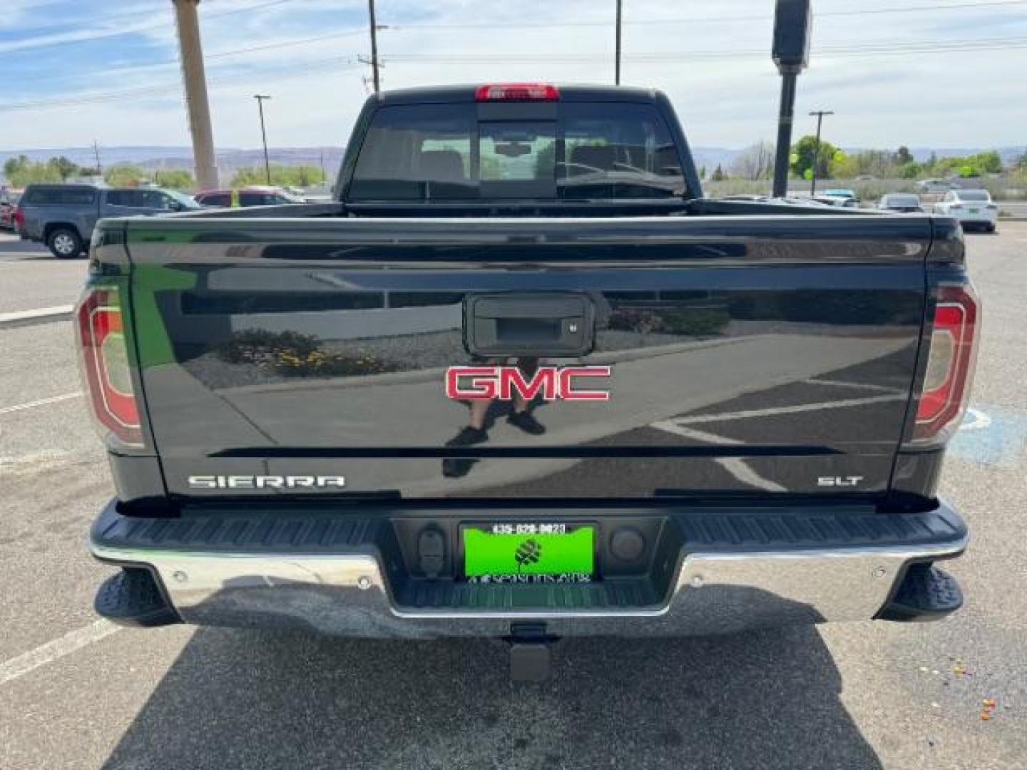 2016 Onyx Black /Jet Black, leather GMC Sierra 1500 SLT Crew Cab Long Box 4WD (3GTU2NEC5GG) with an 5.3L V8 OHV 16V engine, 6-Speed Automatic transmission, located at 1865 East Red Hills Pkwy, St. George, 84770, (435) 628-0023, 37.120850, -113.543640 - Photo#8