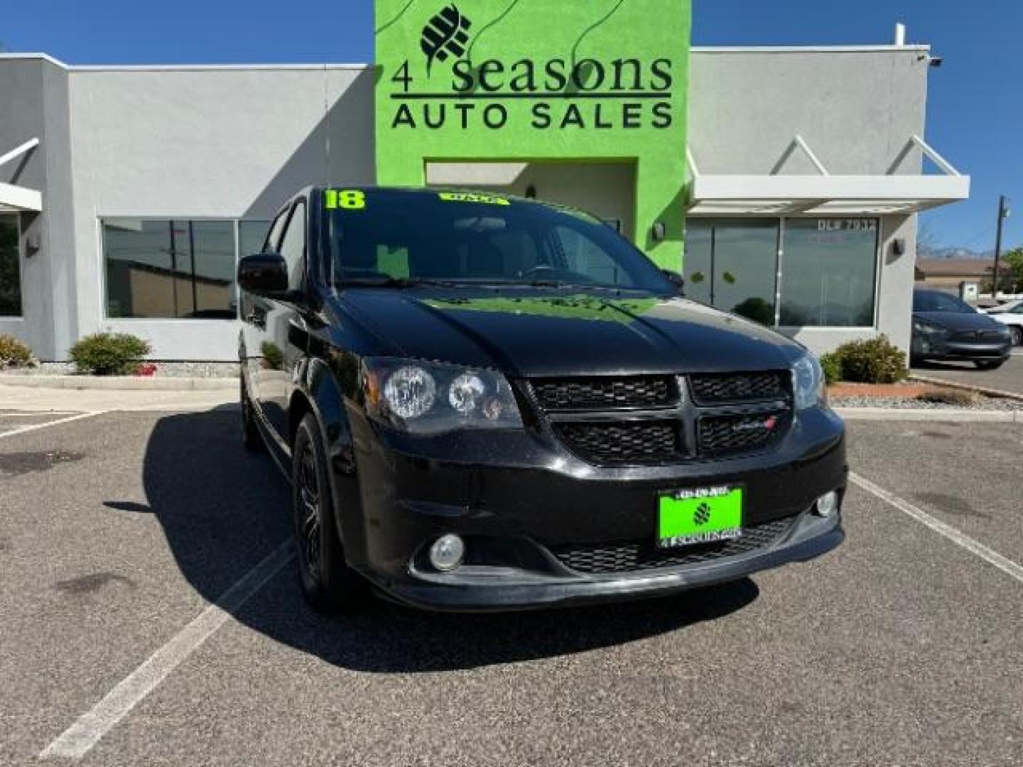 2018 Black /Black leather Dodge Grand Caravan GT (2C4RDGEG5JR) with an 3.6L V6 DOHC 24V engine, 6-Speed Automatic transmission, located at 1865 East Red Hills Pkwy, St. George, 84770, (435) 628-0023, 37.120850, -113.543640 - Photo#0