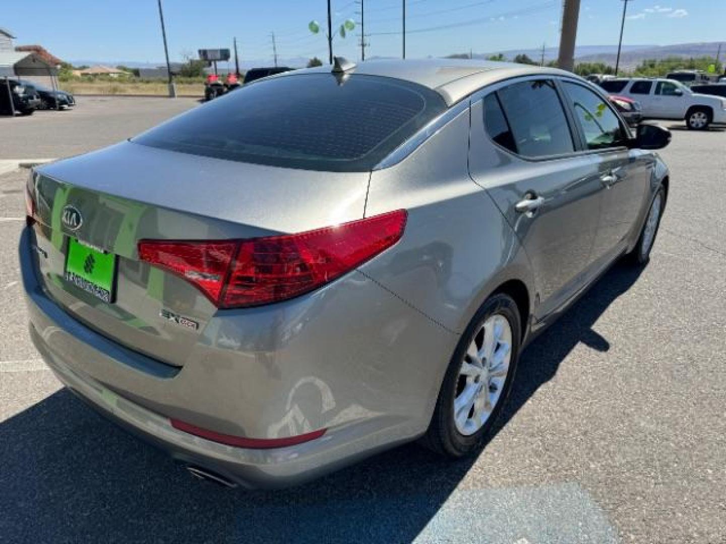 2013 Satin Metal Metallic /Gray Leather Interior Kia Optima EX (5XXGN4A72DG) with an 2.4L L4 DOHC 16V engine, 6-Speed Automatic transmission, located at 1865 East Red Hills Pkwy, St. George, 84770, (435) 628-0023, 37.120850, -113.543640 - Photo#10