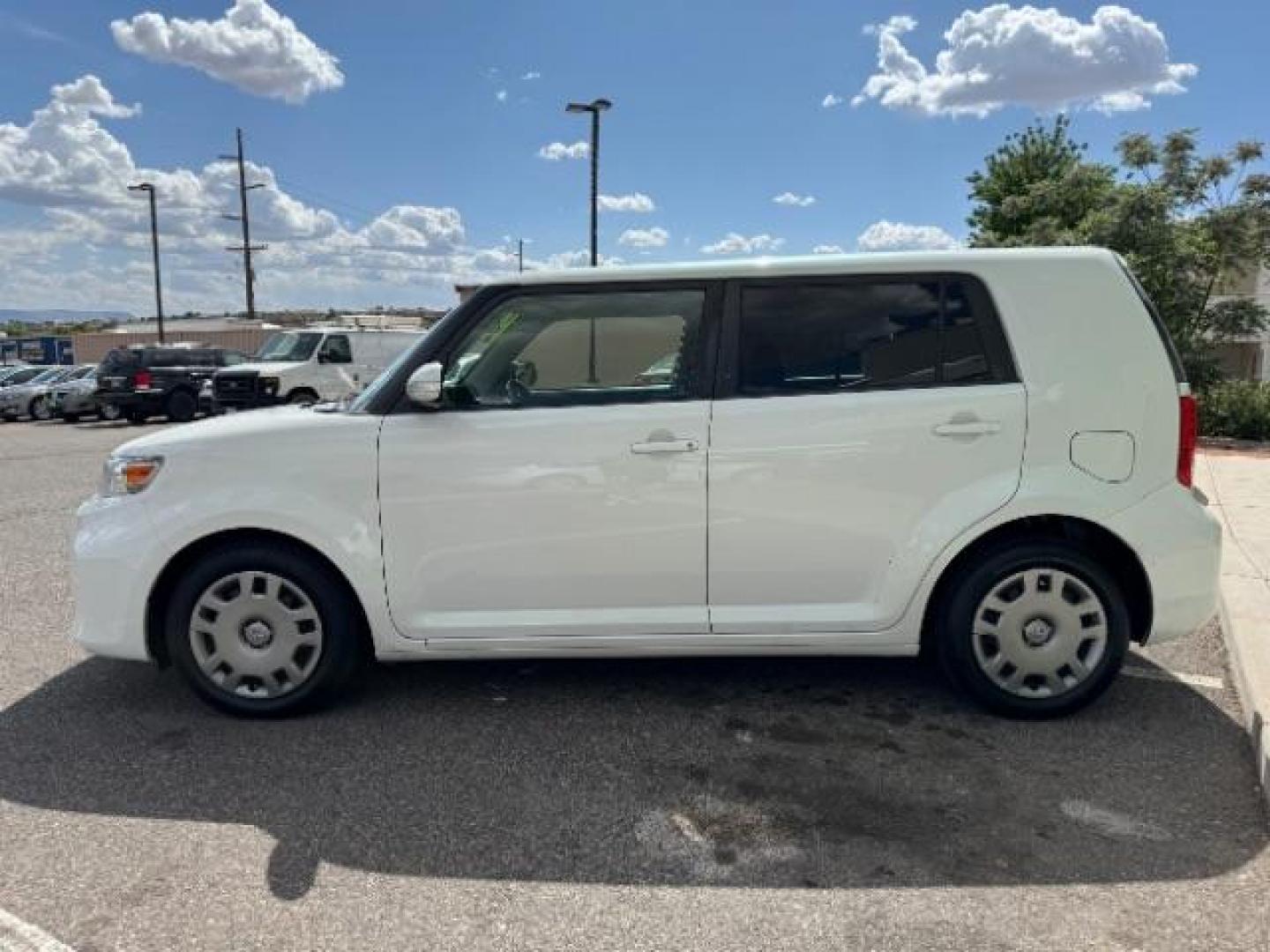 2014 Super White /Dark Charcoal Scion xB 5-Door Wagon 4-Spd AT (JTLZE4FE4EJ) with an 2.4L L4 DOHC 16V engine, 4-Speed Automatic transmission, located at 940 North Main Street, Cedar City, UT, 84720, (435) 628-0023, 37.692936, -113.061897 - We specialize in helping ALL people get the best financing available. No matter your credit score, good, bad or none we can get you an amazing rate. Had a bankruptcy, divorce, or repossessions? We give you the green light to get your credit back on the road. Low down and affordable payments that fit - Photo#3