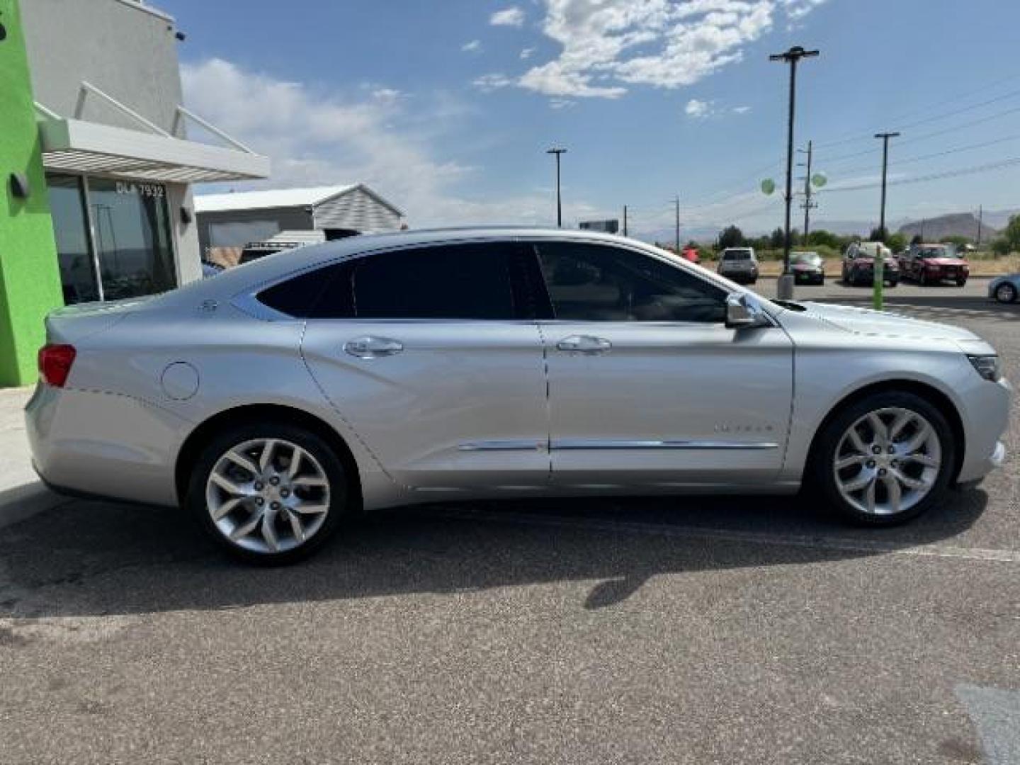 2018 Silver Ice Metallic /Jet Black, premium cloth Chevrolet Impala Premier (1G1125S3XJU) with an 3.6L V6 DOHC 24V engine, 6-Speed Automatic transmission, located at 1865 East Red Hills Pkwy, St. George, 84770, (435) 628-0023, 37.120850, -113.543640 - Photo#7