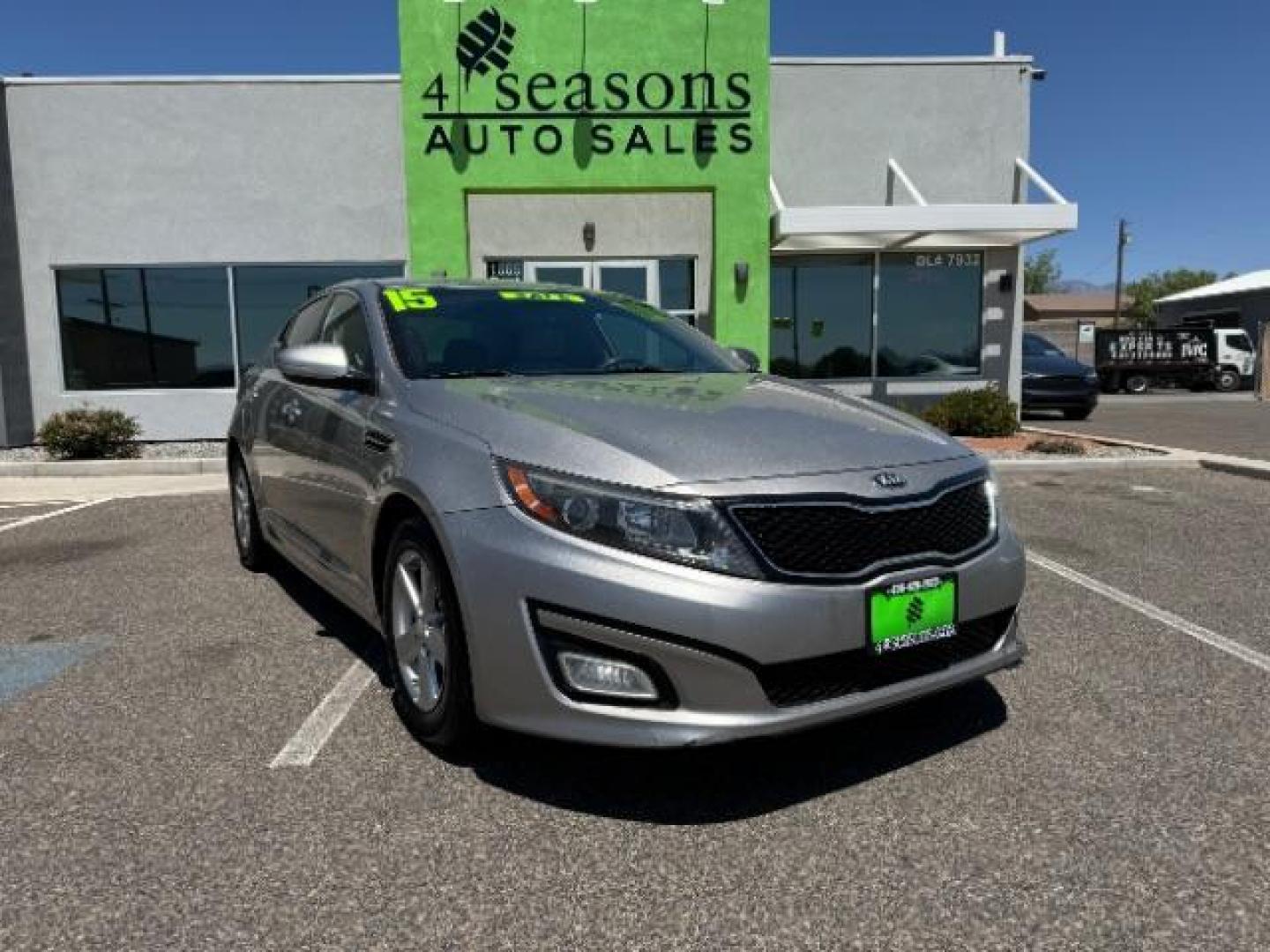 2015 Satin Metal /Beige Kia Optima LX (5XXGM4A71FG) with an 2.4L L4 DOHC 16V engine, 6-Speed Automatic transmission, located at 1865 East Red Hills Pkwy, St. George, 84770, (435) 628-0023, 37.120850, -113.543640 - We specialize in helping ALL people get the best financing available. No matter your credit score, good, bad or none we can get you an amazing rate. Had a bankruptcy, divorce, or repossessions? We give you the green light to get your credit back on the road. Low down and affordable payments that fit - Photo#0