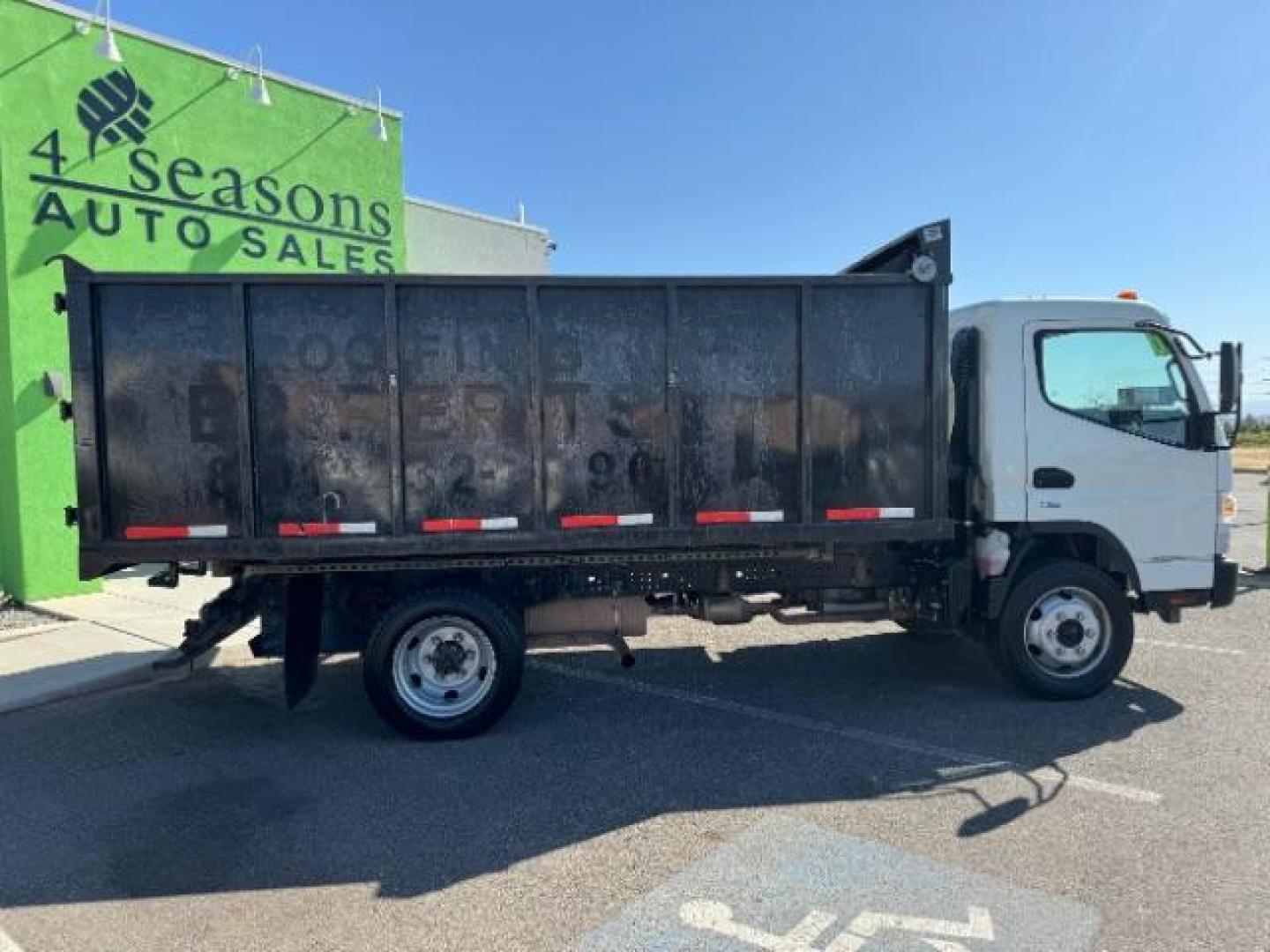 2020 White /Black Mitsubishi Fuso FE180 (4UZCXE119LG) with an 6L engine, Automatic transmission, located at 1865 East Red Hills Pkwy, St. George, 84770, (435) 628-0023, 37.120850, -113.543640 - Photo#8