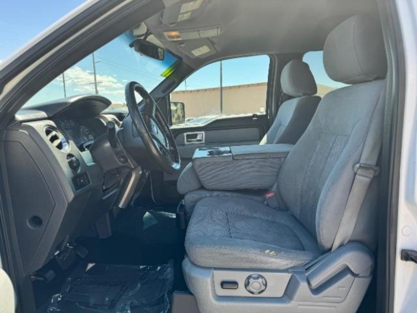 2011 Oxford White /Steel Gray Cloth Interior Ford F-150 XLT SuperCrew 5.5-ft. Bed 2WD (1FTFW1CF0BF) with an 5.0L V8 engine, 6-Speed Automatic transmission, located at 940 North Main Street, Cedar City, UT, 84720, (435) 628-0023, 37.692936, -113.061897 - Photo#15