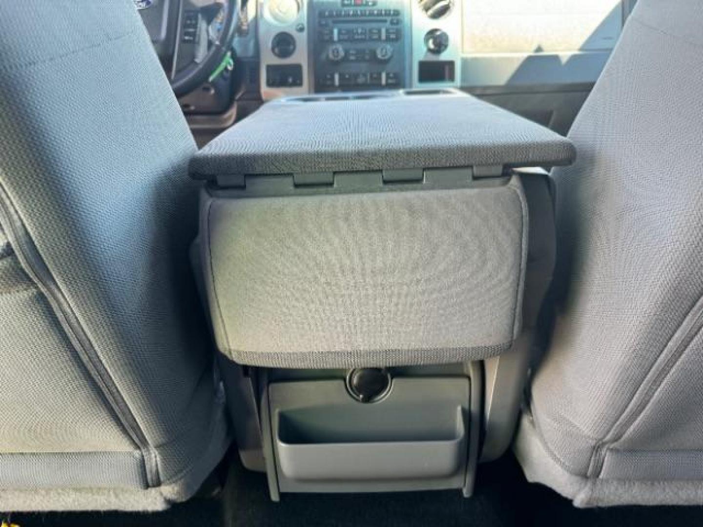 2011 Oxford White /Steel Gray Cloth Interior Ford F-150 XLT SuperCrew 5.5-ft. Bed 2WD (1FTFW1CF0BF) with an 5.0L V8 engine, 6-Speed Automatic transmission, located at 940 North Main Street, Cedar City, UT, 84720, (435) 628-0023, 37.692936, -113.061897 - Photo#26