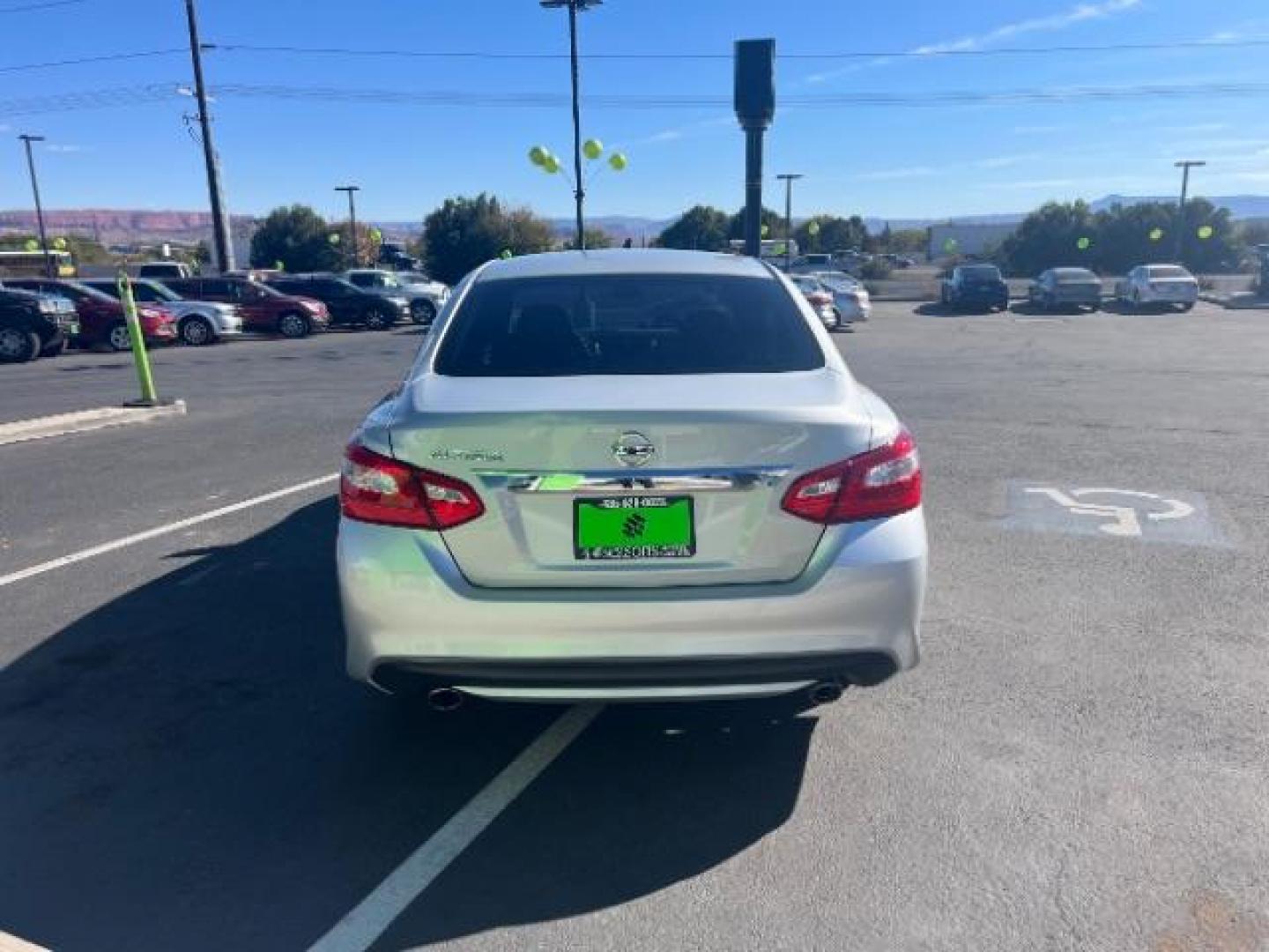 2017 Brilliant Silver /Charcoal, cloth Nissan Altima 2.5 S (1N4AL3AP1HN) with an 2.5L L4 DOHC 16V engine, Continuously Variabl transmission, located at 1865 East Red Hills Pkwy, St. George, 84770, (435) 628-0023, 37.120850, -113.543640 - We specialize in helping ALL people get the best financing available. No matter your credit score, good, bad or none we can get you an amazing rate. Had a bankruptcy, divorce, or repossessions? We give you the green light to get your credit back on the road. Low down and affordable payments that fit - Photo#5