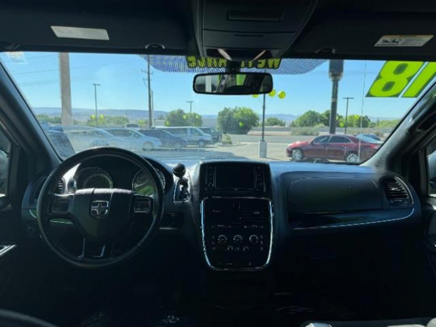 2018 Billet Clear Coat /Black/Light Graystone, cloth Dodge Grand Caravan SE (2C4RDGBG9JR) with an 3.6L V6 DOHC 24V engine, 6-Speed Automatic transmission, located at 940 North Main Street, Cedar City, UT, 84720, (435) 628-0023, 37.692936, -113.061897 - Photo#20