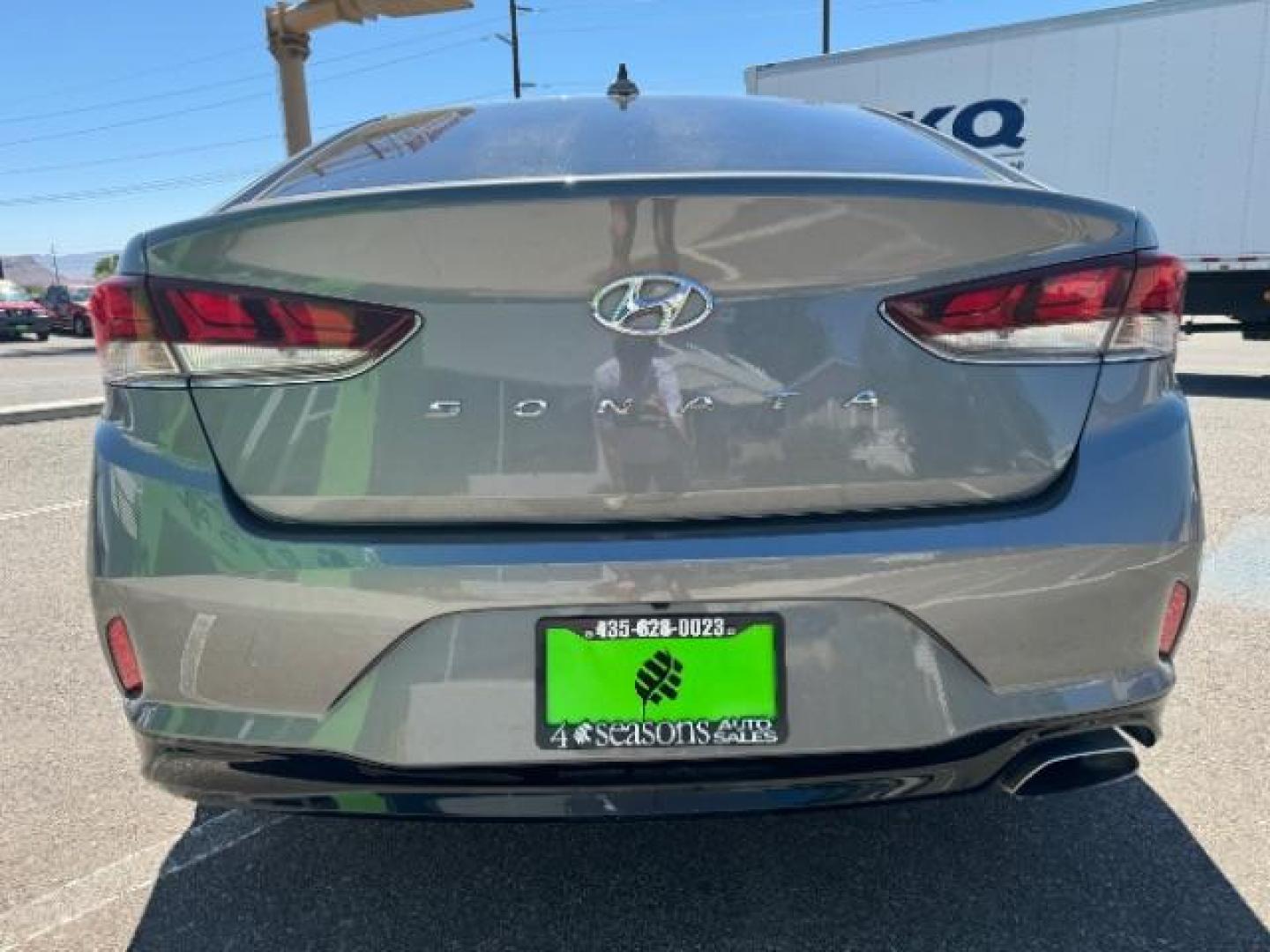 2019 Machine Gray /Black, leather/cloth Hyundai Sonata Sport (5NPE34AF9KH) with an 2.4L L4 DOHC 16V engine, 6-Speed Automatic transmission, located at 1865 East Red Hills Pkwy, St. George, 84770, (435) 628-0023, 37.120850, -113.543640 - We specialize in helping ALL people get the best financing available. No matter your credit score, good, bad or none we can get you an amazing rate. Had a bankruptcy, divorce, or repossessions? We give you the green light to get your credit back on the road. Low down and affordable payments that fit - Photo#5