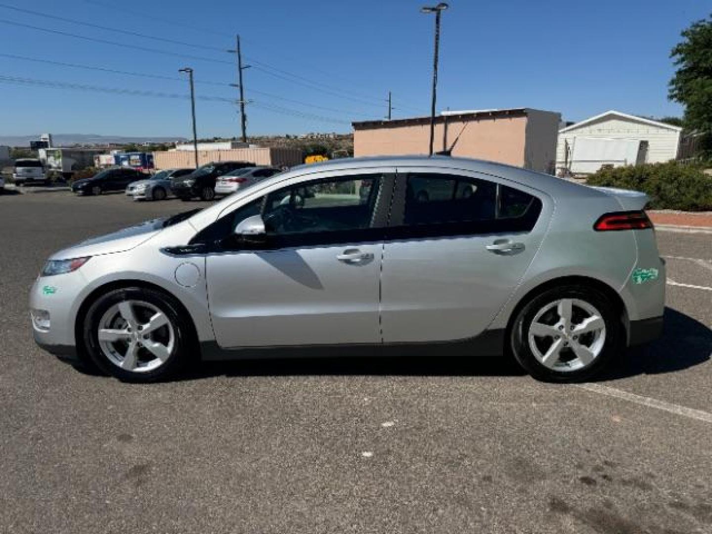 2014 Silver /Black Leather Interior Chevrolet Volt Premium w/ Navigation and LEP (1G1RH6E49EU) with an 1.4L L4 DOHC 16V PLUG-IN HYBRID engine, Continuously Variable Transmission transmission, located at 940 North Main Street, Cedar City, UT, 84720, (435) 628-0023, 37.692936, -113.061897 - Photo#3