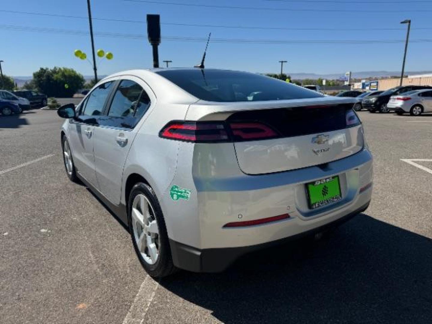 2014 Silver /Black Leather Interior Chevrolet Volt Premium w/ Navigation and LEP (1G1RH6E49EU) with an 1.4L L4 DOHC 16V PLUG-IN HYBRID engine, Continuously Variable Transmission transmission, located at 940 North Main Street, Cedar City, UT, 84720, (435) 628-0023, 37.692936, -113.061897 - Photo#4