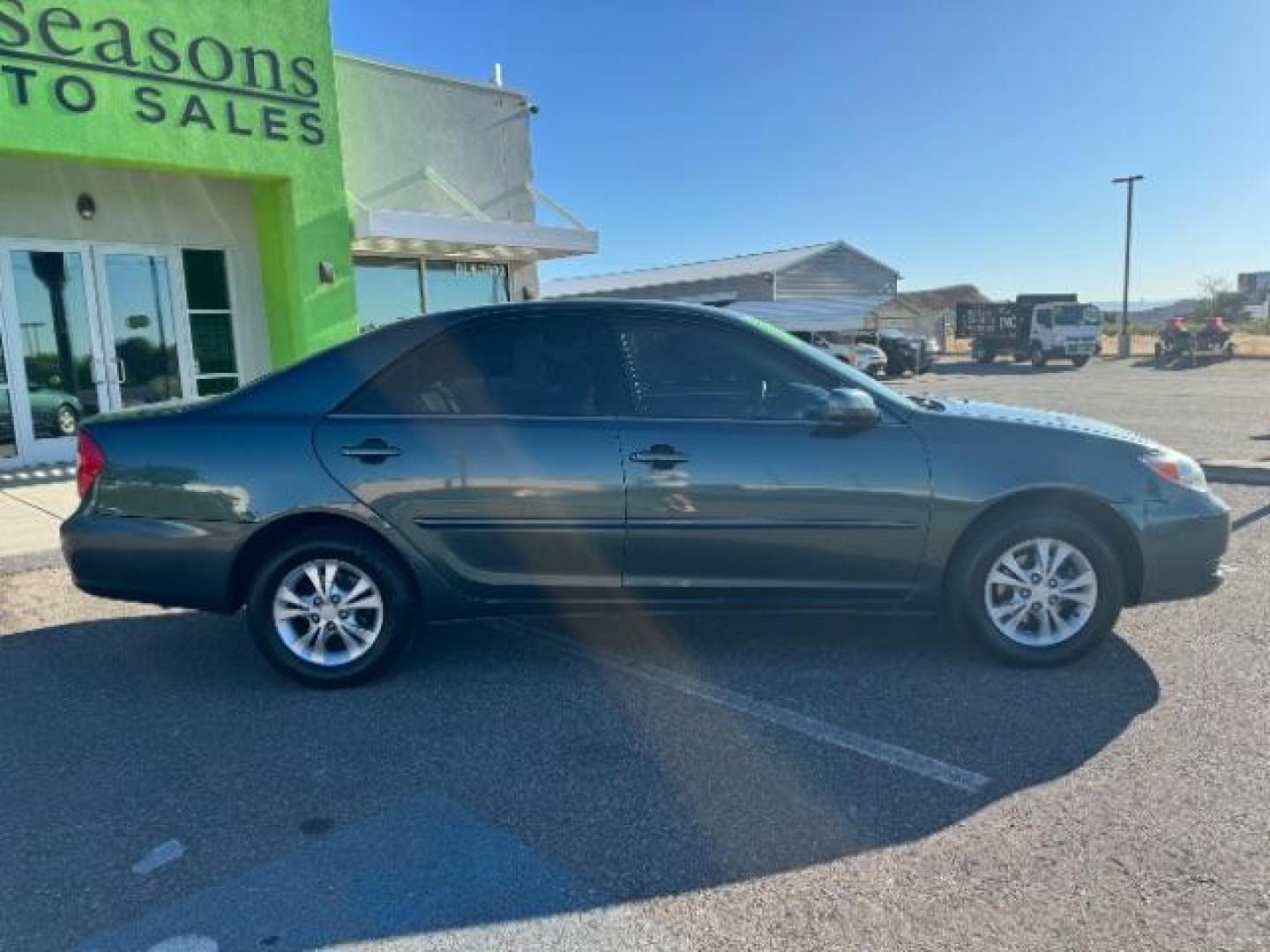 2004 Aspen Green Pearl /Stone Cloth Interior Toyota Camry LE V6 (4T1BF32K64U) with an 3.0L V6 DOHC 24V engine, 5-Speed Automatic transmission, located at 1865 East Red Hills Pkwy, St. George, 84770, (435) 628-0023, 37.120850, -113.543640 - Photo#7