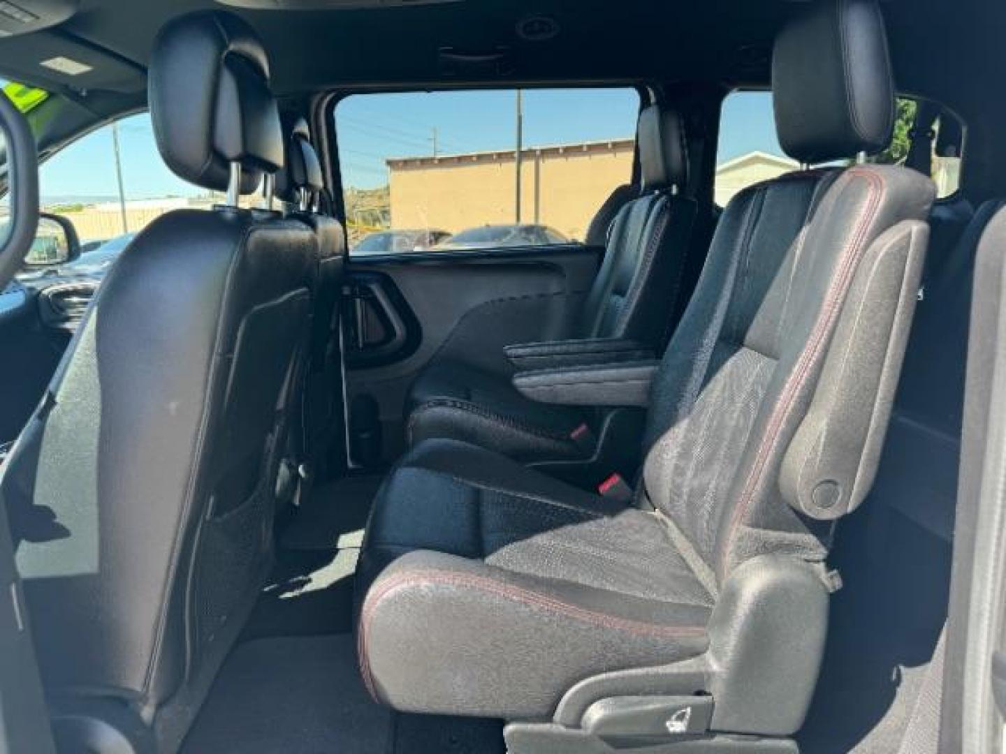 2018 White /Black Interior Dodge Grand Caravan GT (2C4RDGEG1JR) with an 3.6L V6 DOHC 24V engine, 6-Speed Automatic transmission, located at 940 North Main Street, Cedar City, UT, 84720, (435) 628-0023, 37.692936, -113.061897 - We specialize in helping ALL people get the best financing available. No matter your credit score, good, bad or none we can get you an amazing rate. Had a bankruptcy, divorce, or repossessions? We give you the green light to get your credit back on the road. Low down and affordable payments that fit - Photo#21