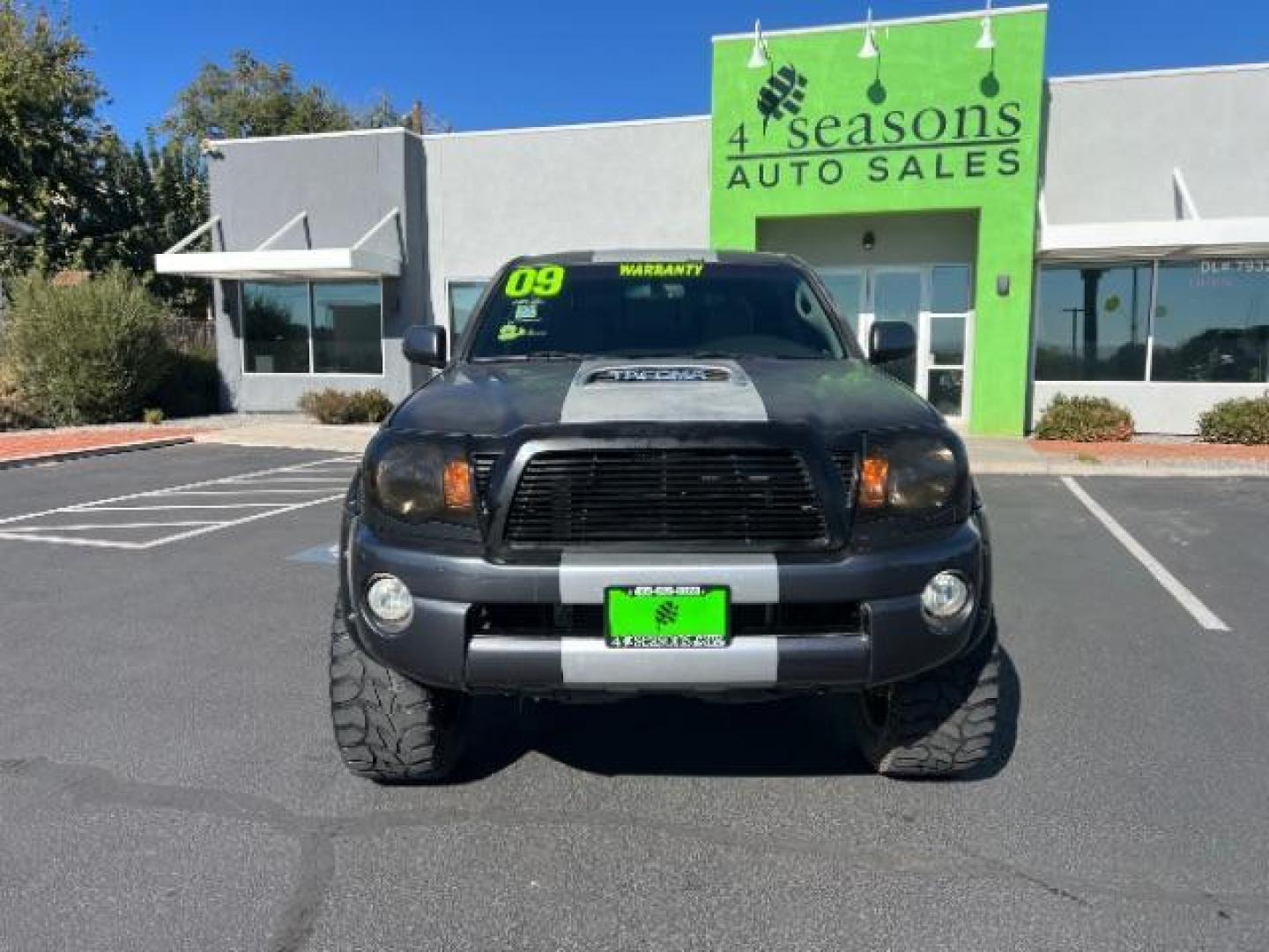 2009 Black Sand Pearl /Graphite Cloth Inter Toyota Tacoma PreRunner Double Cab (3TMJU62N99M) with an 4.0L V6 DOHC 24V engine, 5-Speed Automatic transmission, located at 1865 East Red Hills Pkwy, St. George, 84770, (435) 628-0023, 37.120850, -113.543640 - We specialize in helping ALL people get the best financing available. No matter your credit score, good, bad or none we can get you an amazing rate. Had a bankruptcy, divorce, or repossessions? We give you the green light to get your credit back on the road. Low down and affordable payments that fit - Photo#1