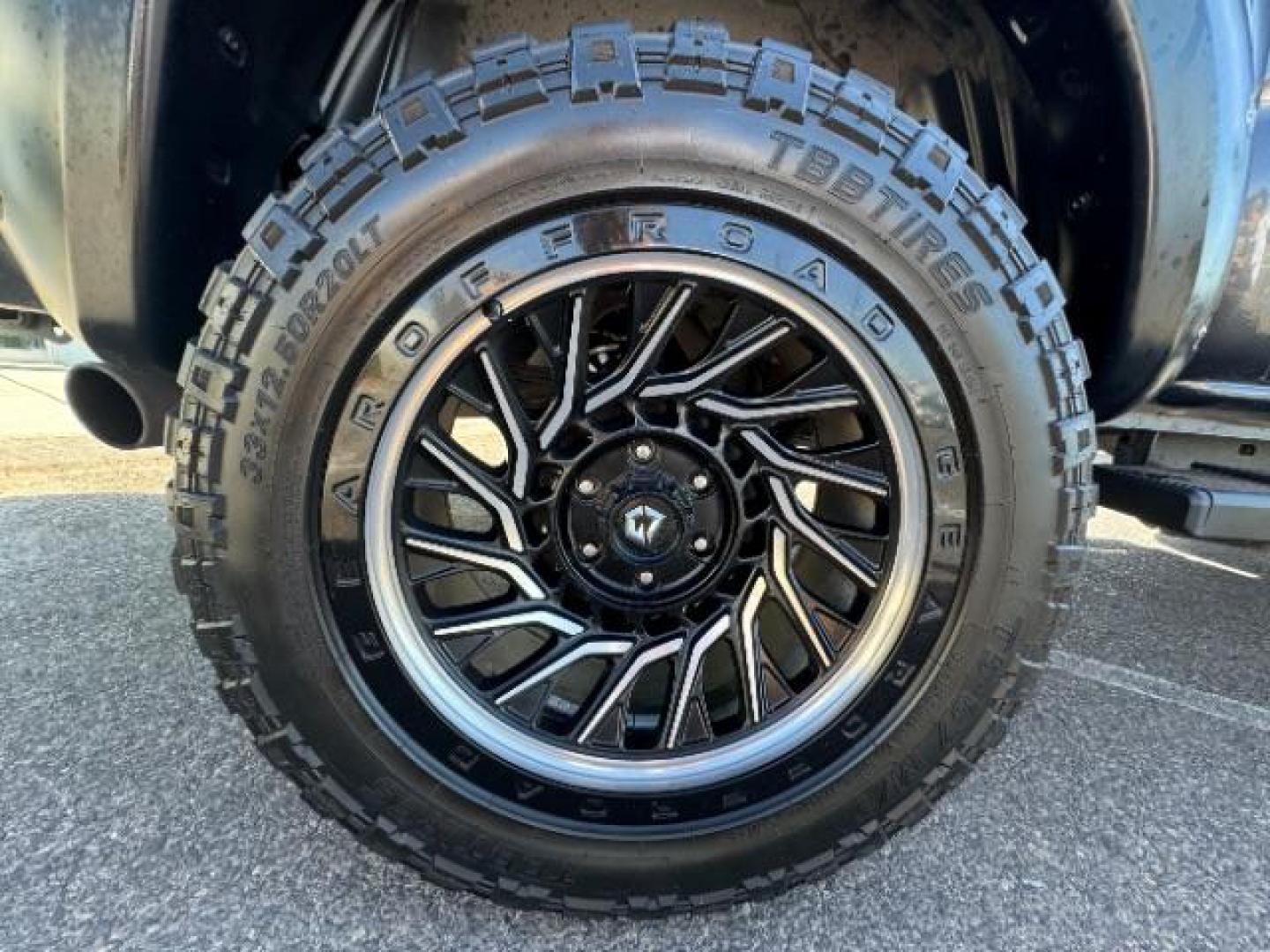 2009 Black Sand Pearl /Graphite Cloth Interior Toyota Tacoma PreRunner Double Cab V6 Auto 2WD (3TMJU62N99M) with an 4.0L V6 DOHC 24V engine, 5-Speed Automatic transmission, located at 1865 East Red Hills Pkwy, St. George, 84770, (435) 628-0023, 37.120850, -113.543640 - We specialize in helping ALL people get the best financing available. No matter your credit score, good, bad or none we can get you an amazing rate. Had a bankruptcy, divorce, or repossessions? We give you the green light to get your credit back on the road. Low down and affordable payments that fit - Photo#10