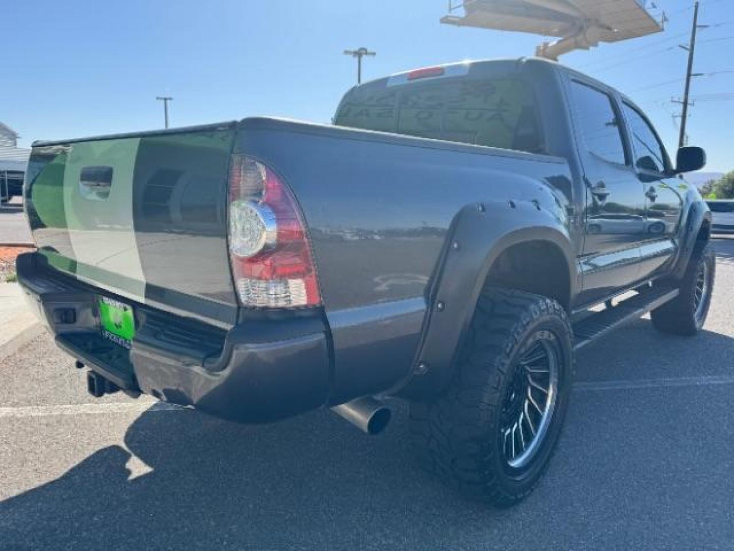 2009 Black Sand Pearl /Graphite Cloth Interior Toyota Tacoma PreRunner Double Cab V6 Auto 2WD (3TMJU62N99M) with an 4.0L V6 DOHC 24V engine, 5-Speed Automatic transmission, located at 1865 East Red Hills Pkwy, St. George, 84770, (435) 628-0023, 37.120850, -113.543640 - We specialize in helping ALL people get the best financing available. No matter your credit score, good, bad or none we can get you an amazing rate. Had a bankruptcy, divorce, or repossessions? We give you the green light to get your credit back on the road. Low down and affordable payments that fit - Photo#4