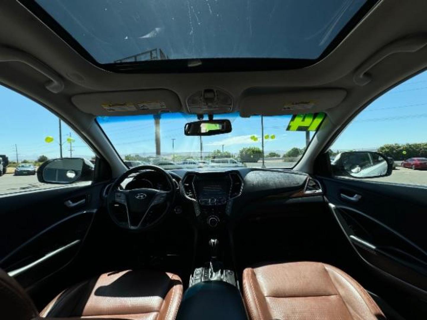 2014 Monaco White /Saddle Hyundai Santa Fe Limited FWD (KM8SR4HF2EU) with an 3.3L V6 DOHC 24V engine, 6-Speed Automatic transmission, located at 1865 East Red Hills Pkwy, St. George, 84770, (435) 628-0023, 37.120850, -113.543640 - Photo#36