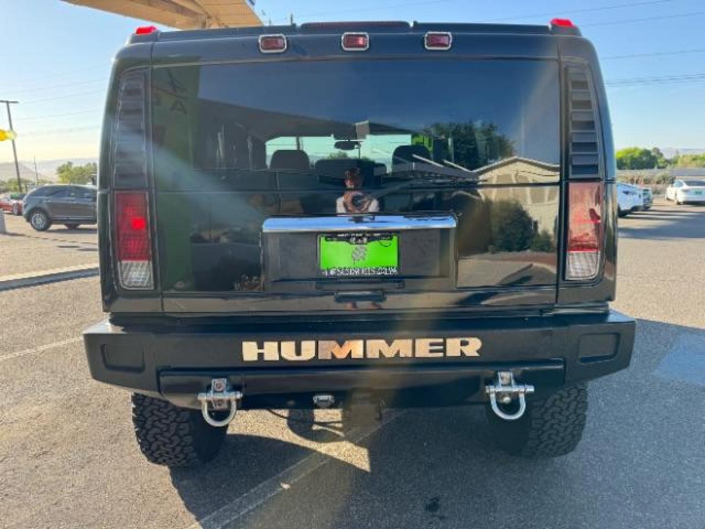 2005 Black /Ebony Leather Interior Hummer H2 SUV (5GRGN23U25H) with an 6.0L V8 OHV 16V engine, 4-Speed Automatic transmission, located at 1865 East Red Hills Pkwy, St. George, 84770, (435) 628-0023, 37.120850, -113.543640 - Photo#5