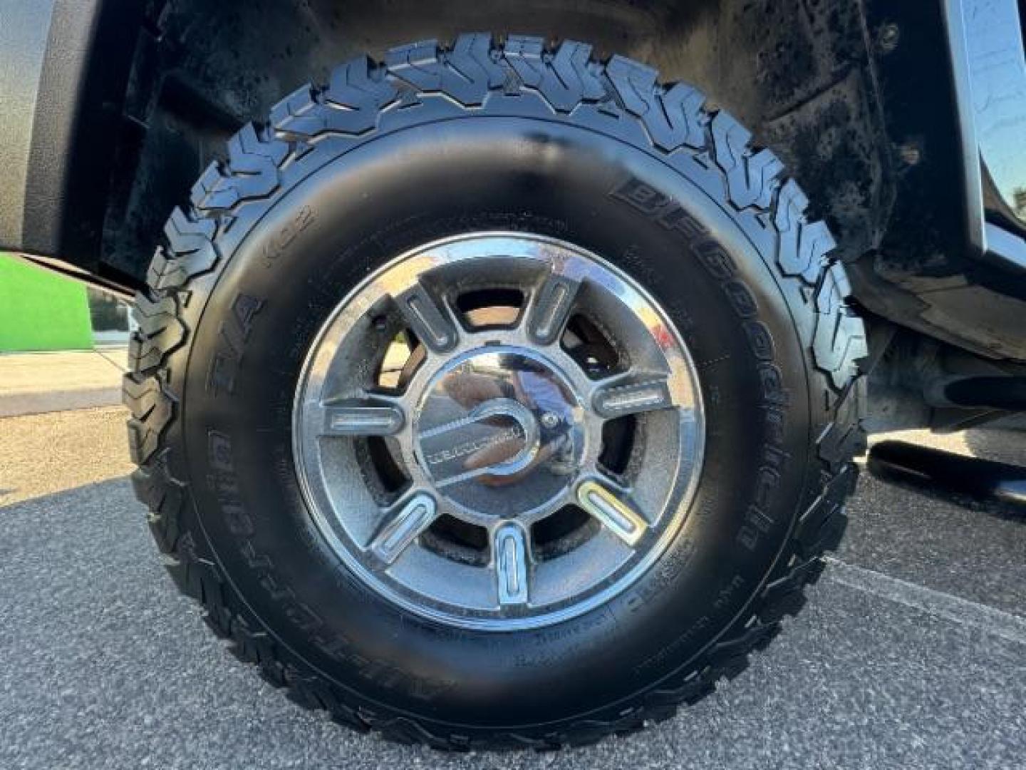 2005 Black /Ebony Leather Interior Hummer H2 SUV (5GRGN23U25H) with an 6.0L V8 OHV 16V engine, 4-Speed Automatic transmission, located at 940 North Main Street, Cedar City, UT, 84720, (435) 628-0023, 37.692936, -113.061897 - We specialize in helping ALL people get the best financing available. No matter your credit score, good, bad or none we can get you an amazing rate. Had a bankruptcy, divorce, or repossessions? We give you the green light to get your credit back on the road. Low down and affordable payments that fit - Photo#9