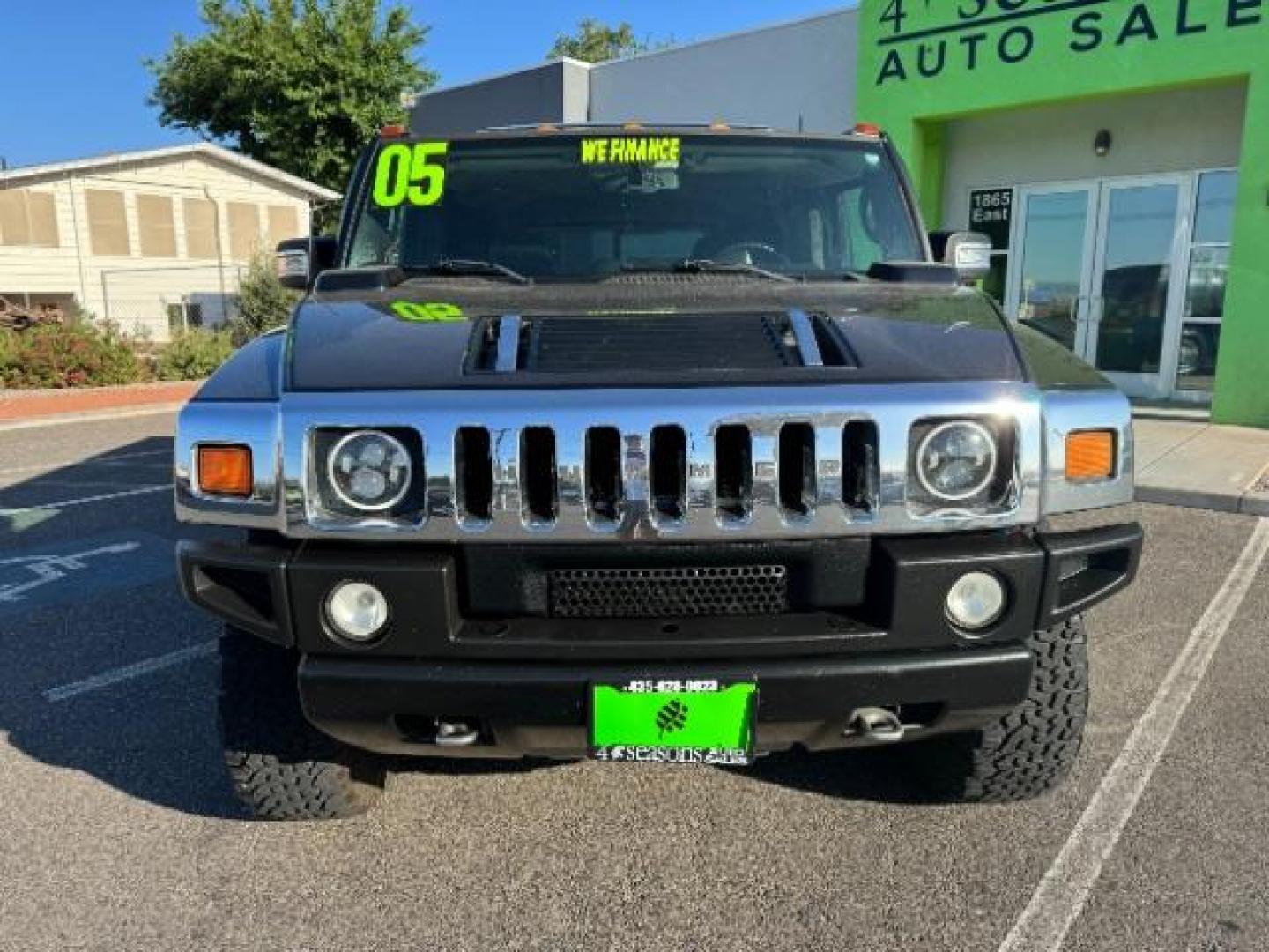 2005 Black /Ebony Leather Interior Hummer H2 SUV (5GRGN23U25H) with an 6.0L V8 OHV 16V engine, 4-Speed Automatic transmission, located at 940 North Main Street, Cedar City, UT, 84720, (435) 628-0023, 37.692936, -113.061897 - We specialize in helping ALL people get the best financing available. No matter your credit score, good, bad or none we can get you an amazing rate. Had a bankruptcy, divorce, or repossessions? We give you the green light to get your credit back on the road. Low down and affordable payments that fit - Photo#1