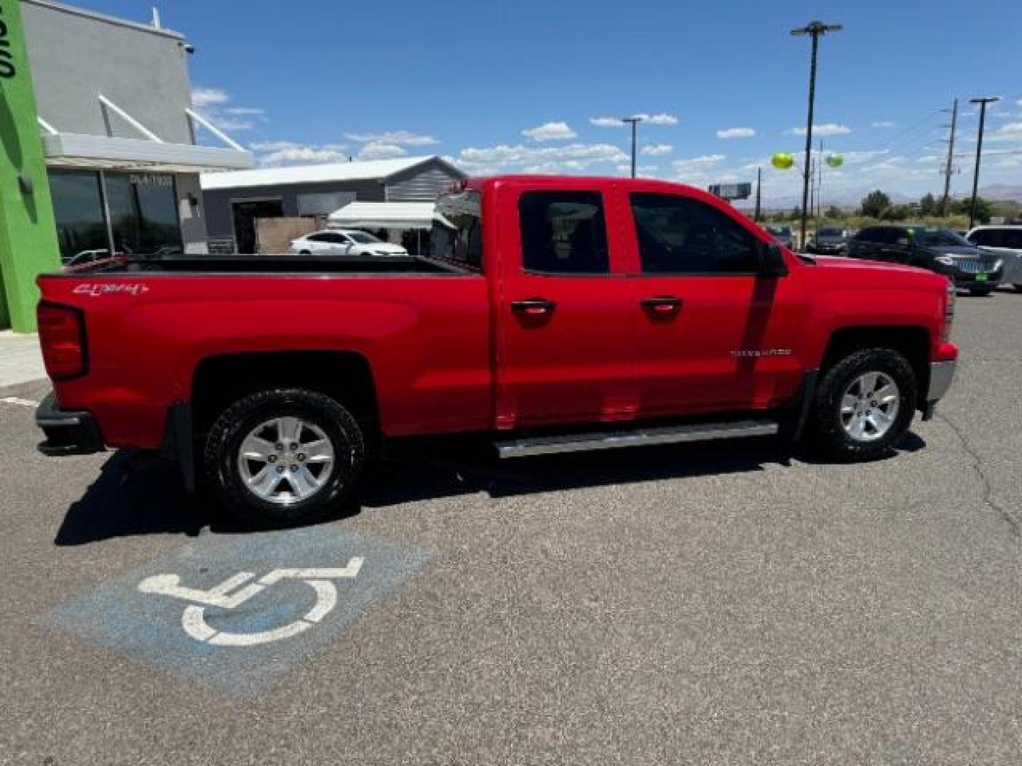 2014 Victory Red /Jet Black Chevrolet Silverado 1500 1LT Double Cab 4WD (1GCVKREC8EZ) with an 5.3L V8 OHV 16V engine, 6-Speed Automatic transmission, located at 1865 East Red Hills Pkwy, St. George, 84770, (435) 628-0023, 37.120850, -113.543640 - Photo#11