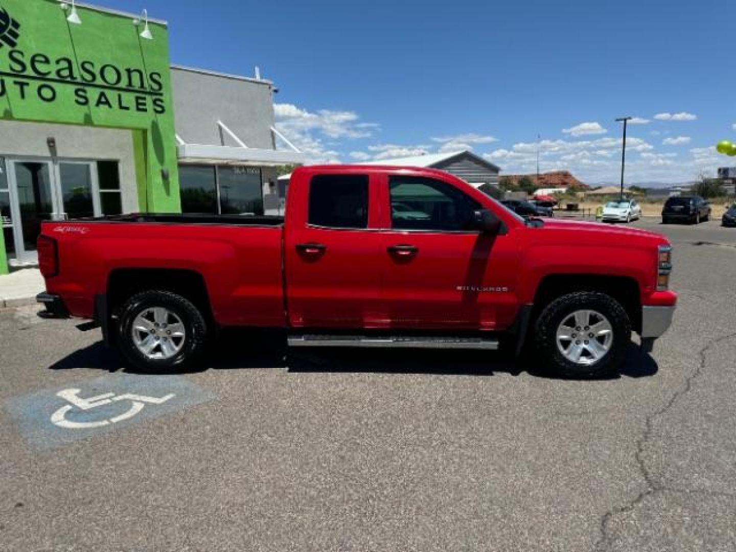 2014 Victory Red /Jet Black Chevrolet Silverado 1500 1LT Double Cab 4WD (1GCVKREC8EZ) with an 5.3L V8 OHV 16V engine, 6-Speed Automatic transmission, located at 1865 East Red Hills Pkwy, St. George, 84770, (435) 628-0023, 37.120850, -113.543640 - Photo#12