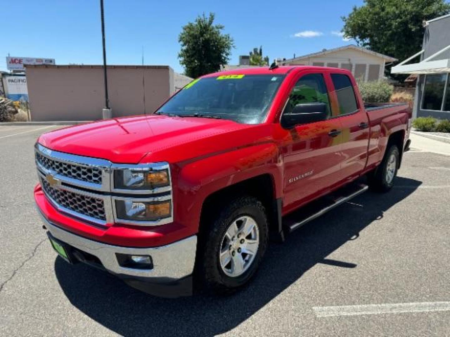 2014 Victory Red /Jet Black Chevrolet Silverado 1500 1LT Double Cab 4WD (1GCVKREC8EZ) with an 5.3L V8 OHV 16V engine, 6-Speed Automatic transmission, located at 1865 East Red Hills Pkwy, St. George, 84770, (435) 628-0023, 37.120850, -113.543640 - Photo#3