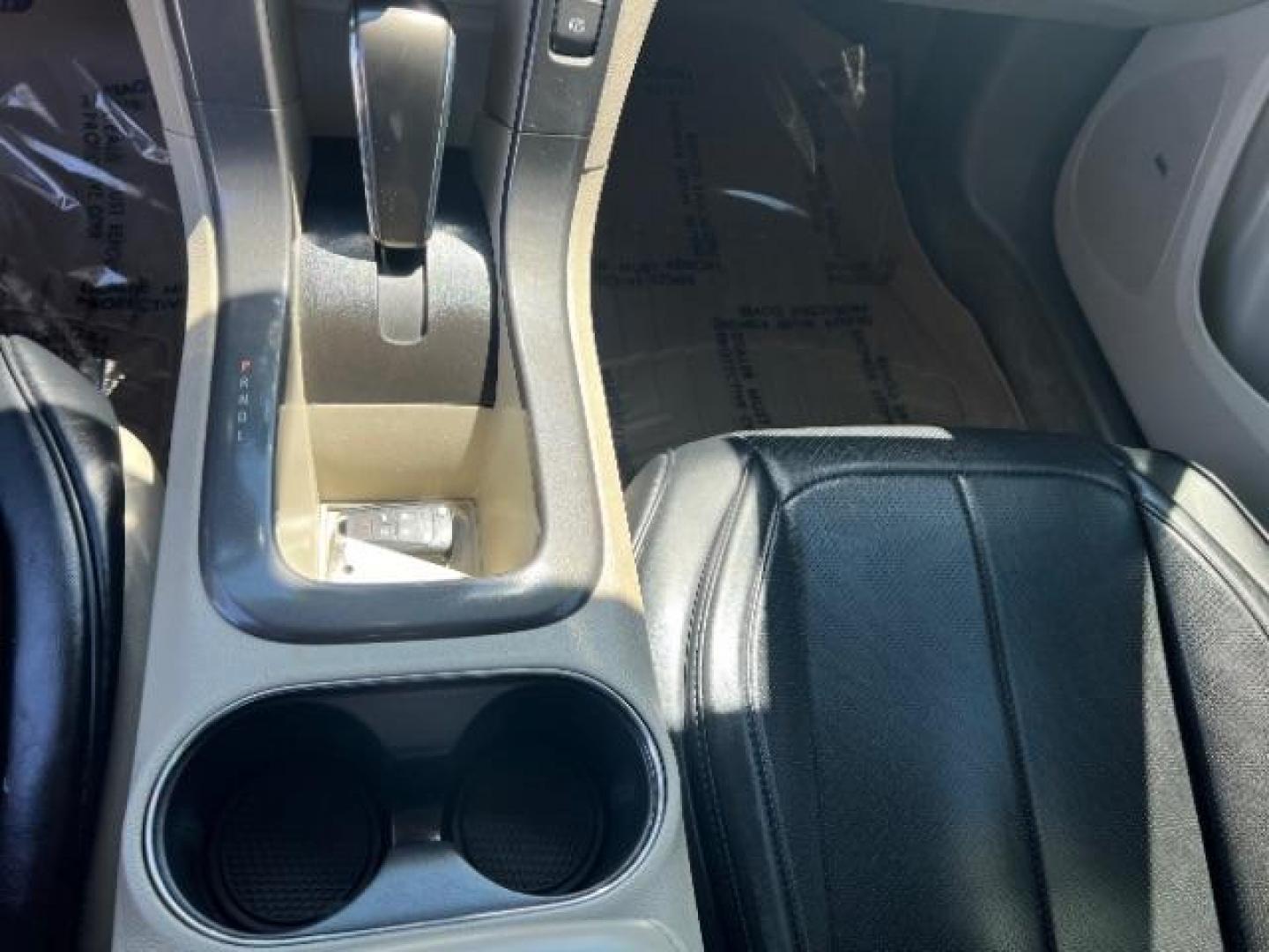 2014 Gray /Black Interior Chevrolet Volt Premium w/ Navigatio (1G1RH6E48EU) with an 1.4L L4 DOHC 16V PLU engine, Continuously Variabl transmission, located at 1865 East Red Hills Pkwy, St. George, 84770, (435) 628-0023, 37.120850, -113.543640 - Photo#19