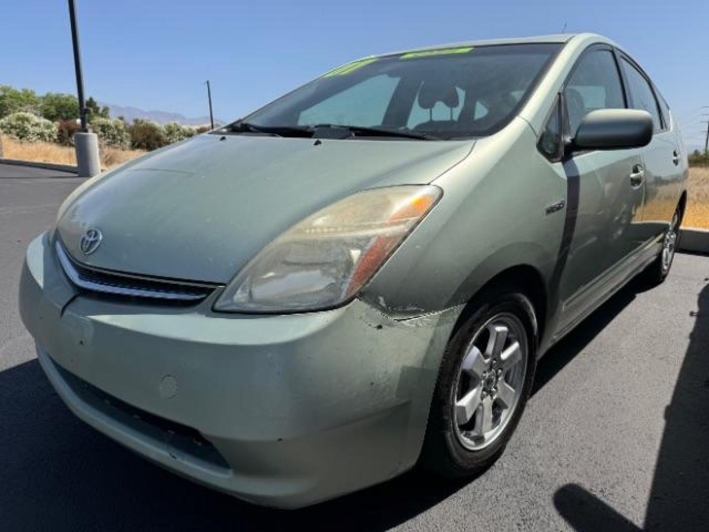 2007 Seaside Pearl Toyota Prius HATCHBACK 4-DR (JTDKB20U177) with an 1.5L L4 DOHC 16V HYBRID engine, Continuously Variable Transmission transmission, located at 1865 East Red Hills Pkwy, St. George, 84770, (435) 628-0023, 37.120850, -113.543640 - Photo#2