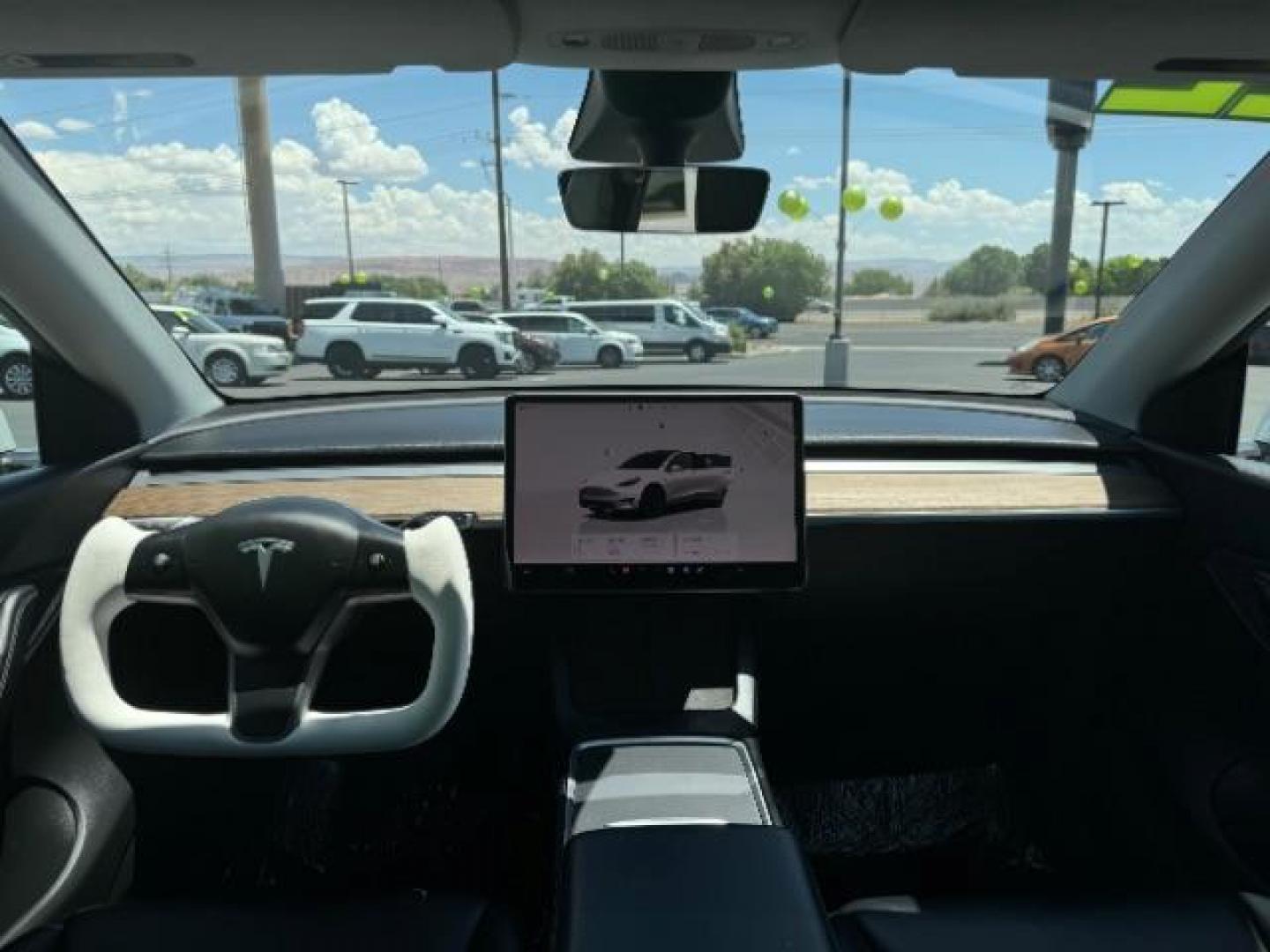 2022 Pearl White Multi-Coat /All Black Tesla Model Y Long Range (7SAYGDEE0NF) with an ELECTRIC engine, 1-Speed Automatic transmission, located at 1865 East Red Hills Pkwy, St. George, 84770, (435) 628-0023, 37.120850, -113.543640 - ***Purchase price AFTER $4k rebate has been transferred to dealership*** This allows us to reduce the asking price from $28,995 (without tax rebate) to be under the $25k threshold. Visit Energy.gov for full rules. Beautiful LONG RANGE ALL WHEEL DRIVE model Y. 5 Seater, New floormats, Painted wheel - Photo#24