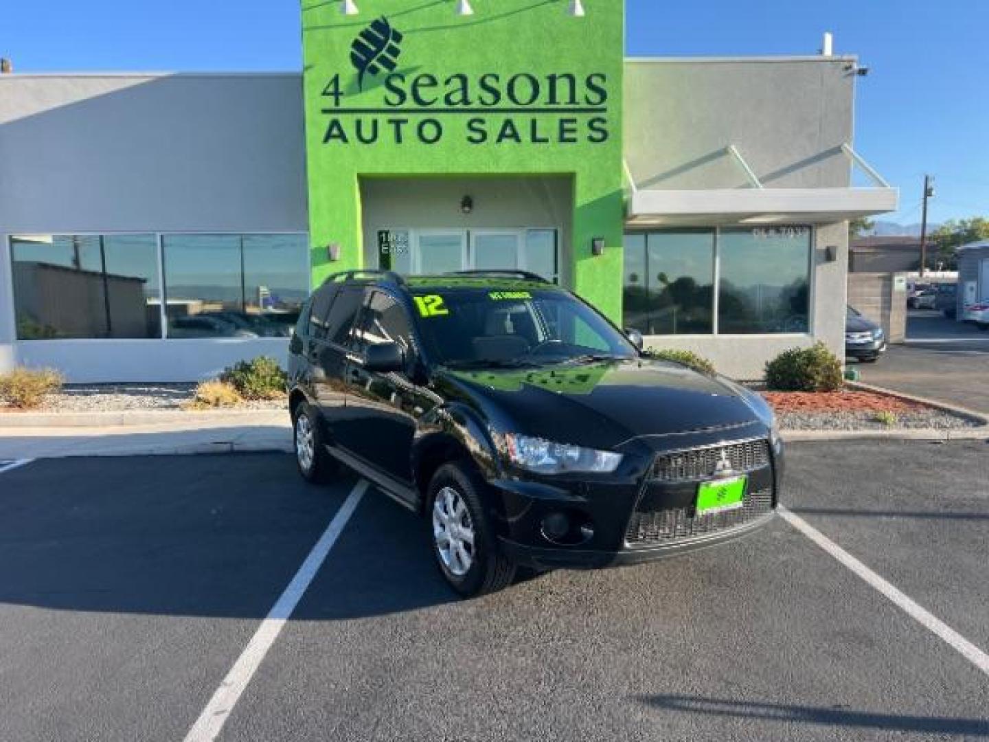 2012 Labrador Black Pearl /Black Cloth Interior Mitsubishi Outlander ES 2WD (JA4AS2AW2CU) with an 2.4L L4 DOHC 16V engine, Continuously Variable Transmission transmission, located at 1865 East Red Hills Pkwy, St. George, 84770, (435) 628-0023, 37.120850, -113.543640 - We specialize in helping ALL people get the best financing available. No matter your credit score, good, bad or none we can get you an amazing rate. Had a bankruptcy, divorce, or repossessions? We give you the green light to get your credit back on the road. Low down and affordable payments that fit - Photo#0