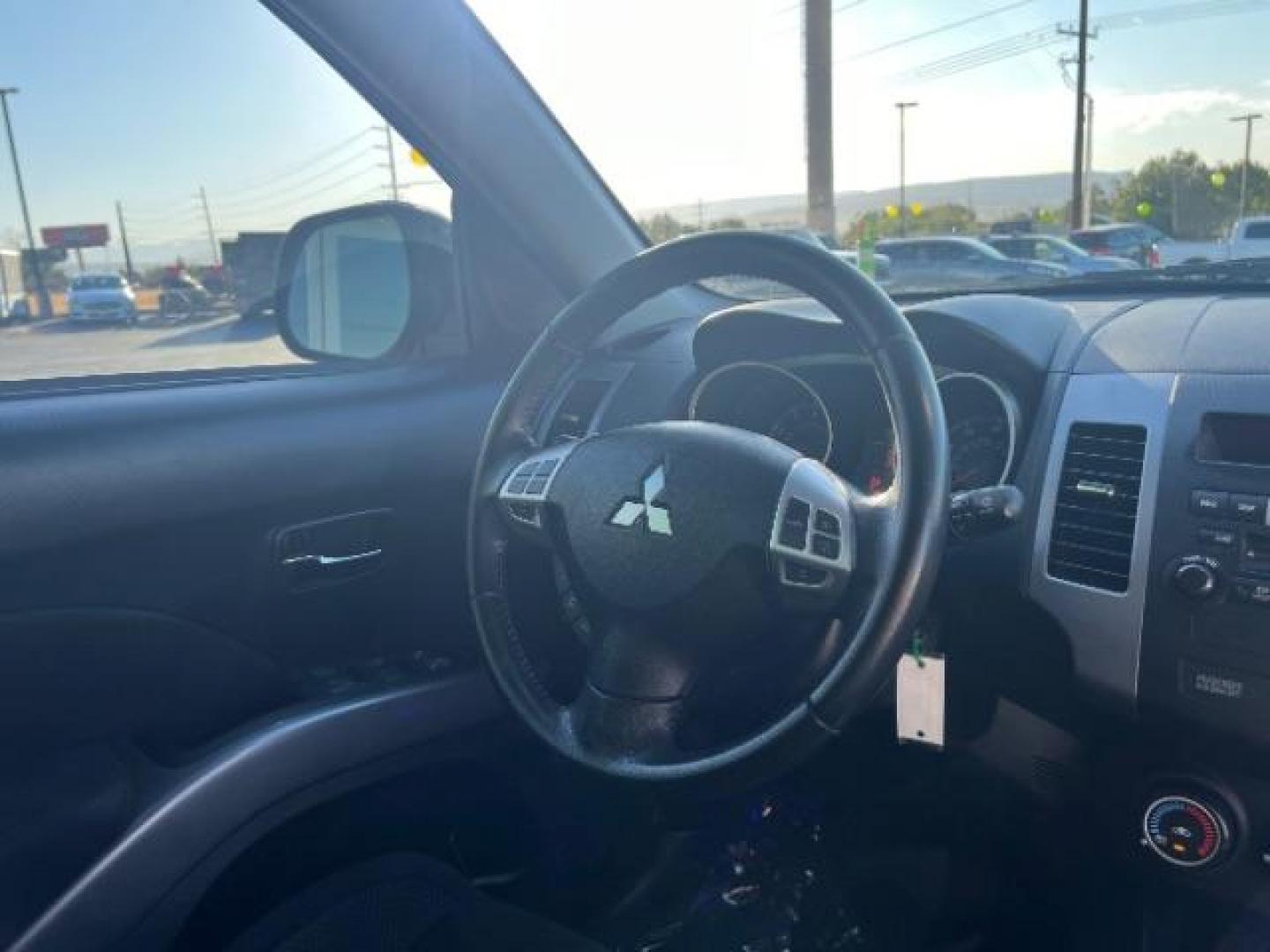 2012 Labrador Black Pearl /Black Cloth Interior Mitsubishi Outlander ES 2WD (JA4AS2AW2CU) with an 2.4L L4 DOHC 16V engine, Continuously Variable Transmission transmission, located at 1865 East Red Hills Pkwy, St. George, 84770, (435) 628-0023, 37.120850, -113.543640 - We specialize in helping ALL people get the best financing available. No matter your credit score, good, bad or none we can get you an amazing rate. Had a bankruptcy, divorce, or repossessions? We give you the green light to get your credit back on the road. Low down and affordable payments that fit - Photo#31