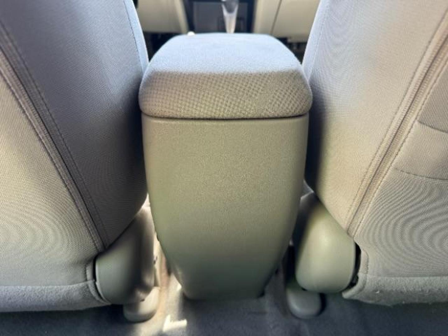 2012 Alabaster Silver Metallic /Gray Cloth Interior Honda Civic LX Sedan 5-Speed AT (2HGFB2F52CH) with an 1.8L L4 SOHC 16V engine, 5-Speed Automatic transmission, located at 1865 East Red Hills Pkwy, St. George, 84770, (435) 628-0023, 37.120850, -113.543640 - We specialize in helping ALL people get the best financing available. No matter your credit score, good, bad or none we can get you an amazing rate. Had a bankruptcy, divorce, or repossessions? We give you the green light to get your credit back on the road. Low down and affordable payments that fit - Photo#23