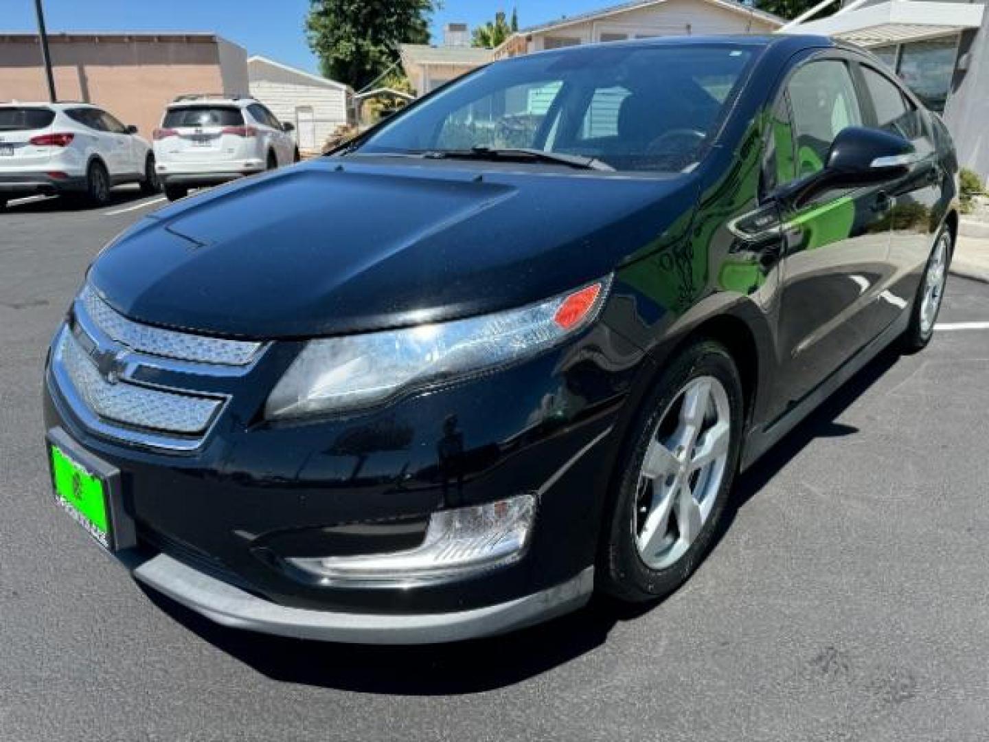 2014 Black /Black Interior Chevrolet Volt Standard w/ LEP (1G1RE6E4XEU) with an 1.4L L4 DOHC 16V PLUG-IN HYBRID engine, Continuously Variable Transmission transmission, located at 1865 East Red Hills Pkwy, St. George, 84770, (435) 628-0023, 37.120850, -113.543640 - ***This vehicle qualifies for the EV/Hybrid tax rebate of up to $4,000*** We are setup with the IRS to recieve direct payments within 72 hours. We file the rebate online with IRS and can credit it to your down payment, reduce the sales price OR give you cashback!! These cars will not last and can o - Photo#2