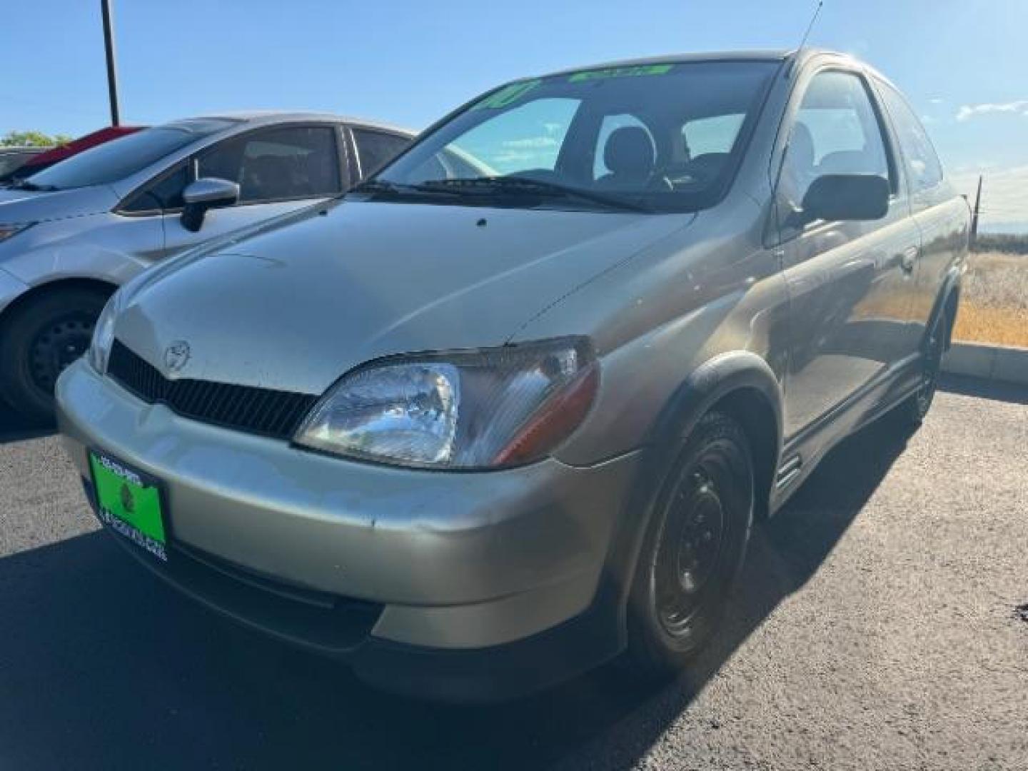 2000 Satin Gold Metallic /Tan Cloth Interior Toyota Echo 2-Door (JTDAT1234Y0) with an 1.5L L4 DOHC 16V engine, Automatic transmission, located at 1865 East Red Hills Pkwy, St. George, 84770, (435) 628-0023, 37.120850, -113.543640 - Photo#2