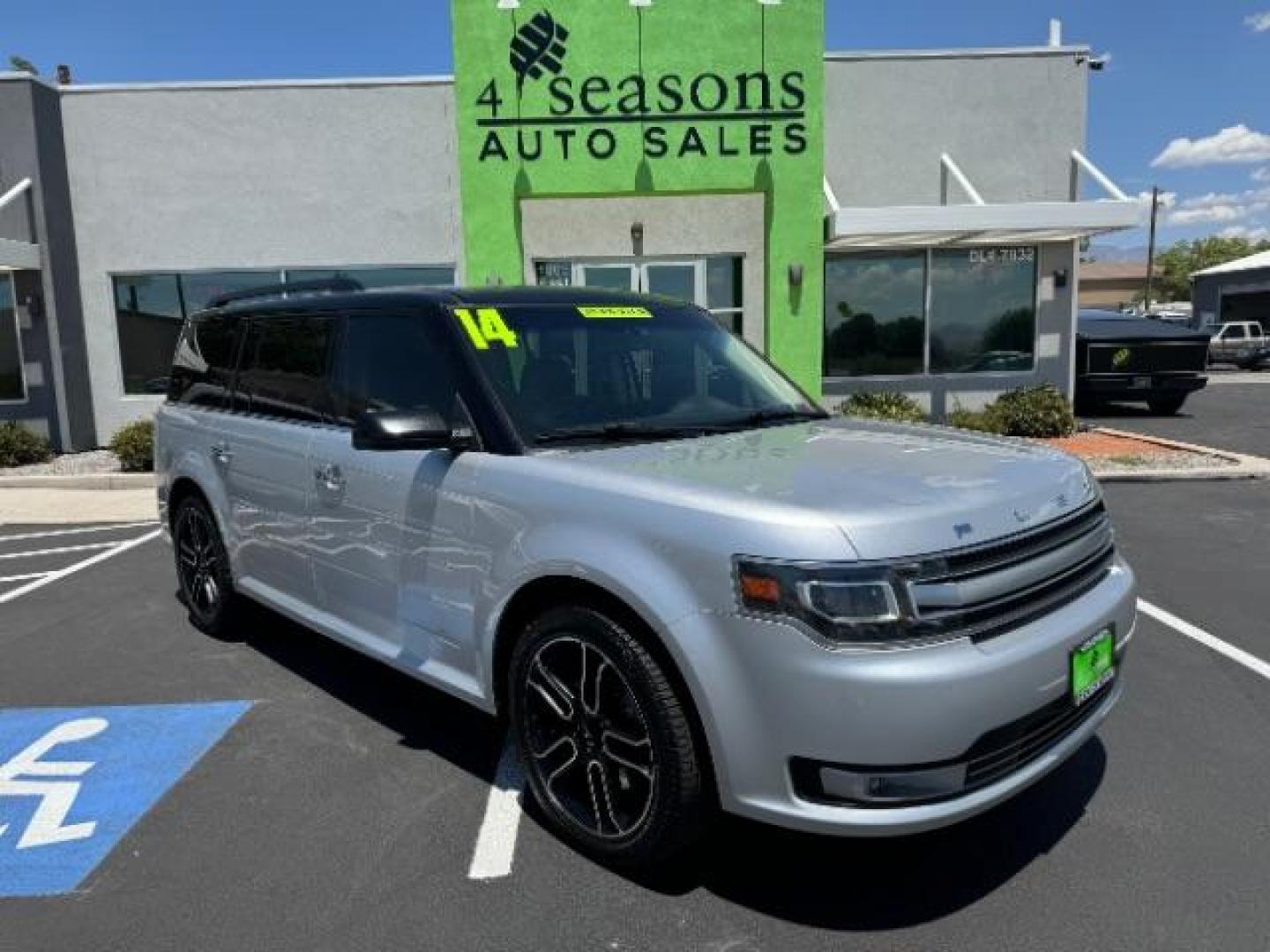 2014 Tuxedo Black Metallic /Charcoal Black w/Gray Ford Flex Limited FWD (2FMGK5D81EB) with an 3.5L V6 DOHC 24V engine, 6-Speed Automatic Overdrive transmission, located at 1865 East Red Hills Pkwy, St. George, 84770, (435) 628-0023, 37.120850, -113.543640 - We specialize in helping ALL people get the best financing available. No matter your credit score, good, bad or none we can get you an amazing rate. Had a bankruptcy, divorce, or repossessions? We give you the green light to get your credit back on the road. Low down and affordable payments that fit - Photo#0