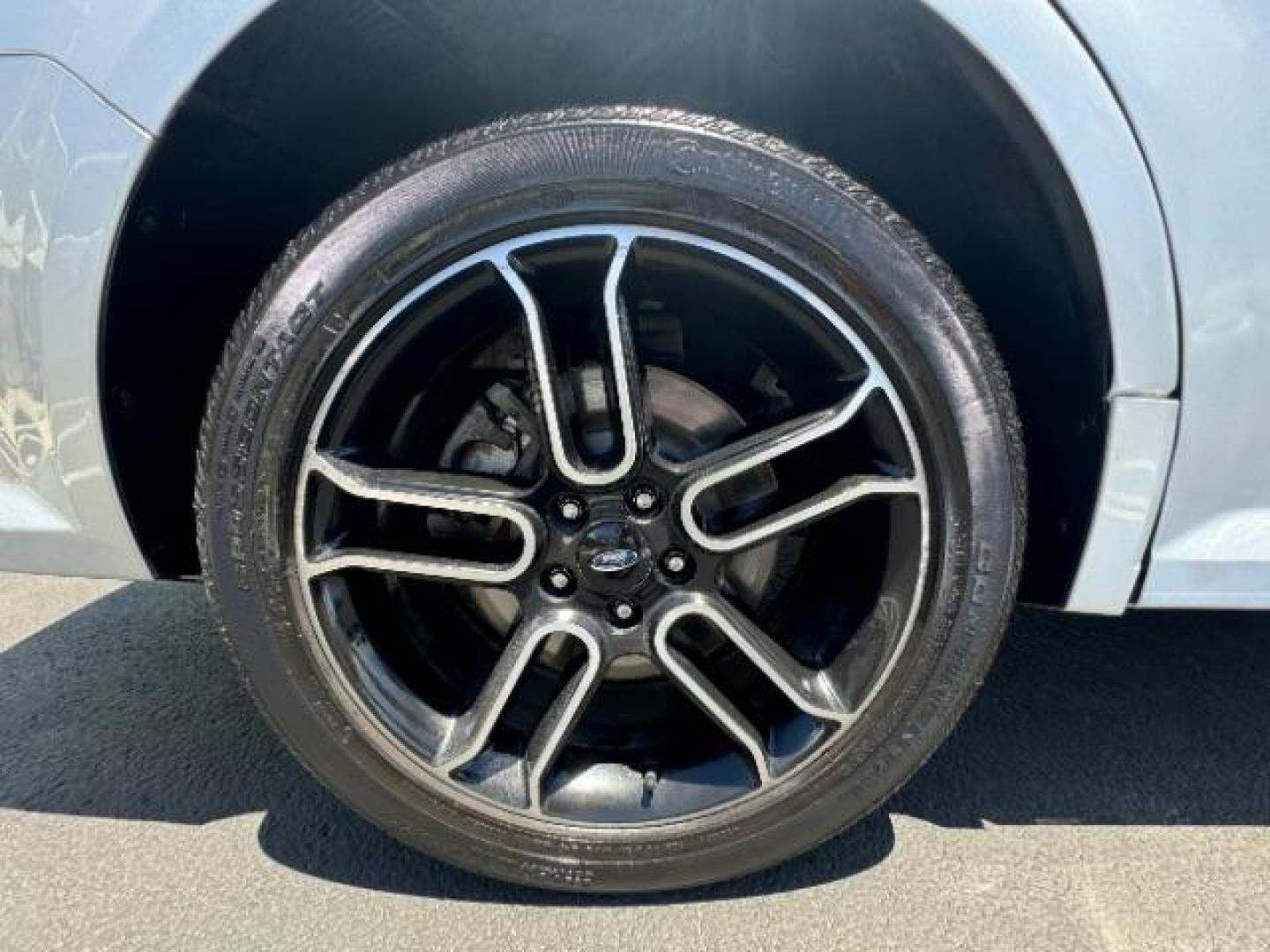 2014 Tuxedo Black Metallic /Charcoal Black w/Gray Ford Flex Limited FWD (2FMGK5D81EB) with an 3.5L V6 DOHC 24V engine, 6-Speed Automatic Overdrive transmission, located at 1865 East Red Hills Pkwy, St. George, 84770, (435) 628-0023, 37.120850, -113.543640 - We specialize in helping ALL people get the best financing available. No matter your credit score, good, bad or none we can get you an amazing rate. Had a bankruptcy, divorce, or repossessions? We give you the green light to get your credit back on the road. Low down and affordable payments that fit - Photo#9