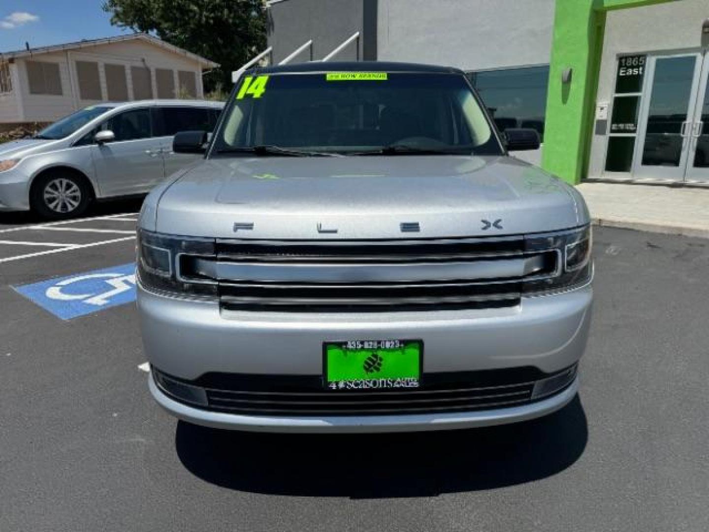 2014 Tuxedo Black Metallic /Charcoal Black w/Gray Ford Flex Limited FWD (2FMGK5D81EB) with an 3.5L V6 DOHC 24V engine, 6-Speed Automatic Overdrive transmission, located at 1865 East Red Hills Pkwy, St. George, 84770, (435) 628-0023, 37.120850, -113.543640 - We specialize in helping ALL people get the best financing available. No matter your credit score, good, bad or none we can get you an amazing rate. Had a bankruptcy, divorce, or repossessions? We give you the green light to get your credit back on the road. Low down and affordable payments that fit - Photo#1