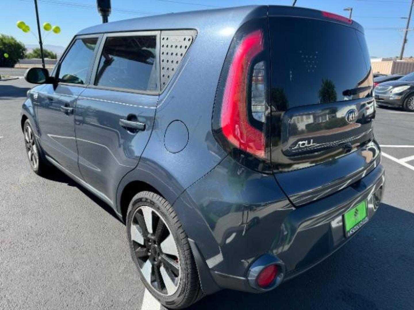 2015 Fathom Blue /Brown Leather Kia Soul ! (KNDJX3A54F7) with an 2.0L L4 DOHC 16V engine, 6-Speed Automatic transmission, located at 1865 East Red Hills Pkwy, St. George, 84770, (435) 628-0023, 37.120850, -113.543640 - We specialize in helping ALL people get the best financing available. No matter your credit score, good, bad or none we can get you an amazing rate. Had a bankruptcy, divorce, or repossessions? We give you the green light to get your credit back on the road. Low down and affordable payments that fit - Photo#4