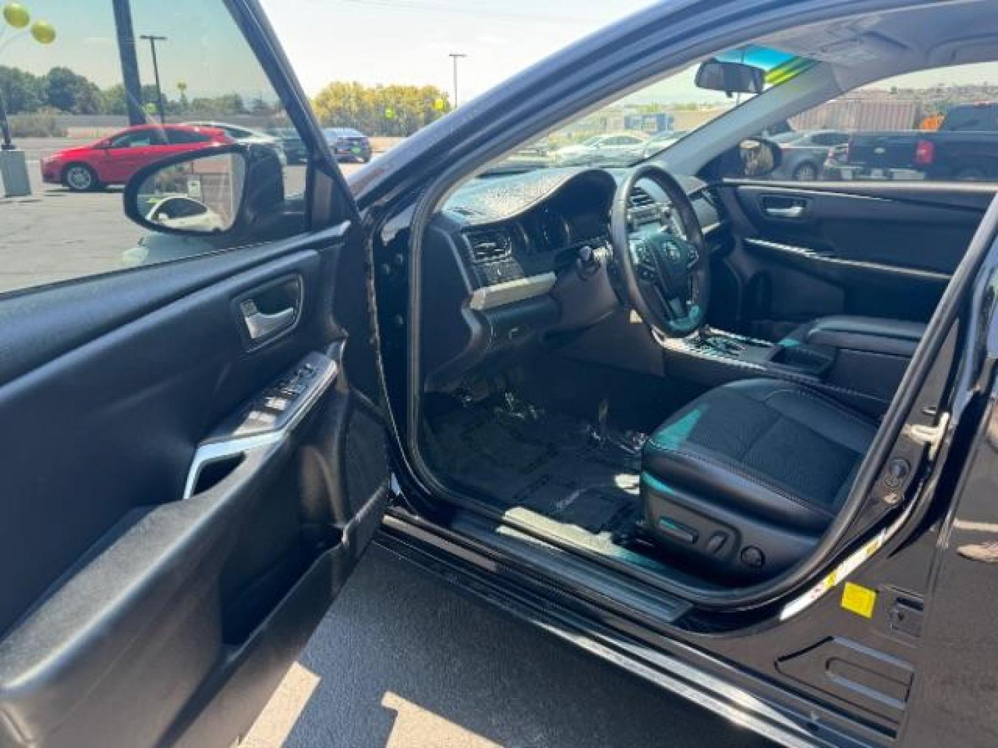 2017 Black /Black/Ash, leatherette/cloth Toyota Camry SE (4T1BF1FK3HU) with an 2.5L L4 DOHC 16V engine, 6-Speed Automatic transmission, located at 1865 East Red Hills Pkwy, St. George, 84770, (435) 628-0023, 37.120850, -113.543640 - We specialize in helping ALL people get the best financing available. No matter your credit score, good, bad or none we can get you an amazing rate. Had a bankruptcy, divorce, or repossessions? We give you the green light to get your credit back on the road. Low down and affordable payments that fit - Photo#12