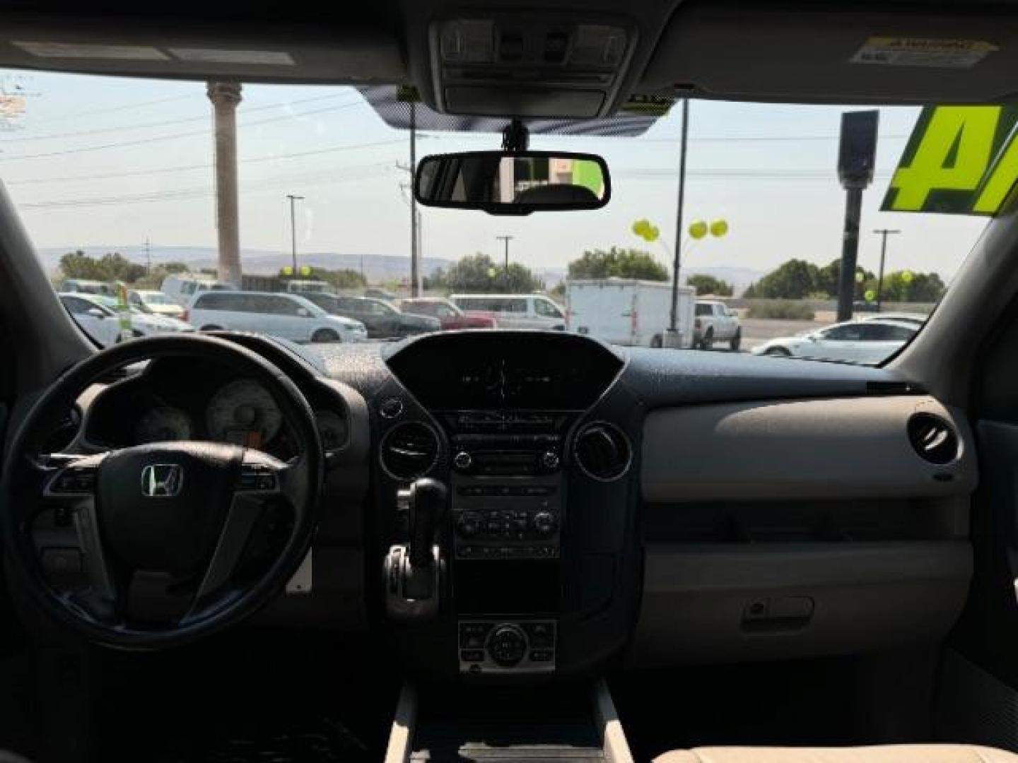 2014 Taffeta White /Black Honda Pilot EX-L 2WD 5-Spd AT with Navigation (5FNYF3H75EB) with an 3.5L V6 SOHC 24V engine, 5-Speed Automatic transmission, located at 940 North Main Street, Cedar City, UT, 84720, (435) 628-0023, 37.692936, -113.061897 - Photo#23