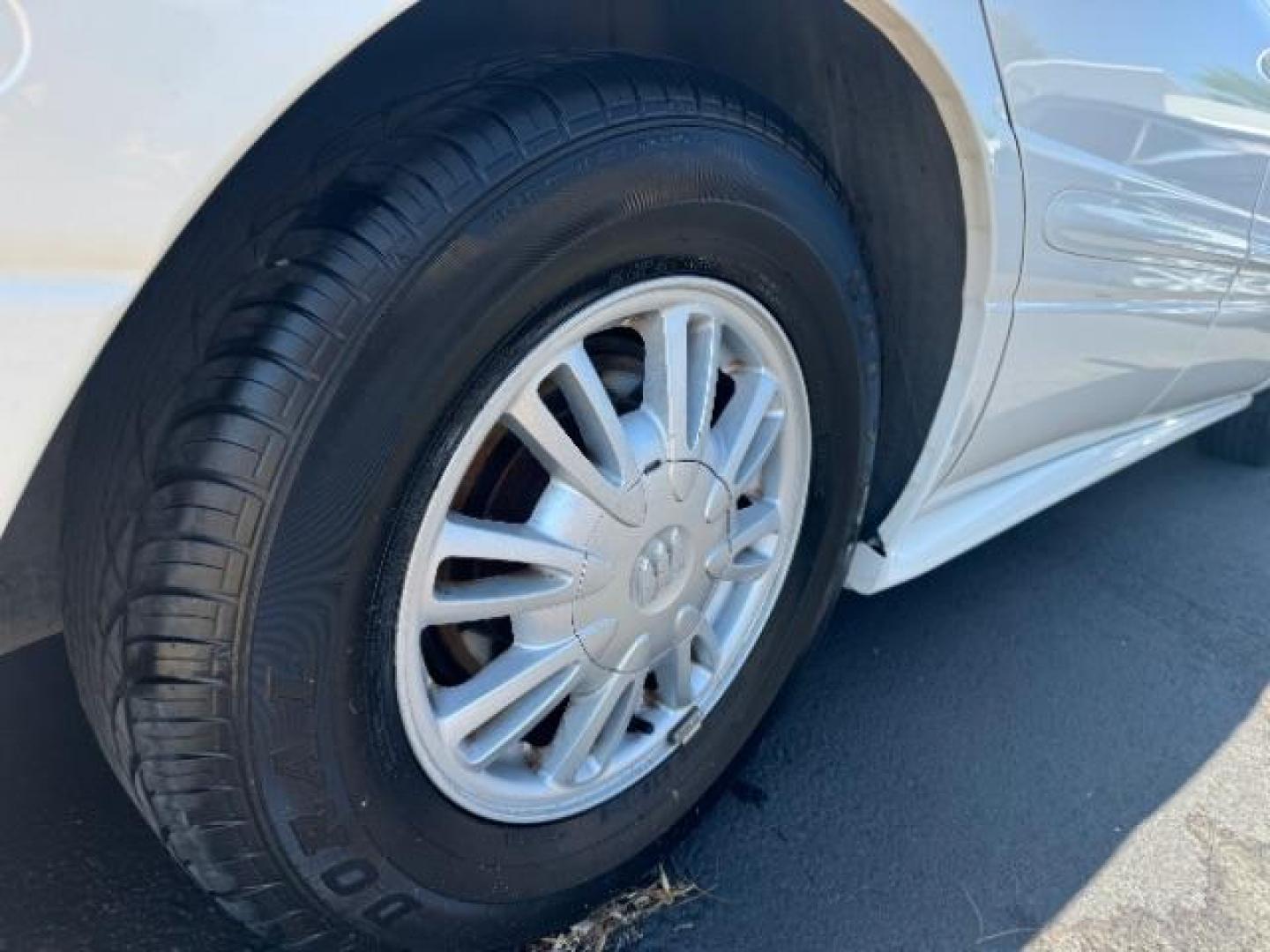 2003 White Buick LeSabre SEDAN 4-DR (1G4HP52K63U) with an 3.8L V6 OHV 12V engine, 4-Speed Automatic transmission, located at 1865 East Red Hills Pkwy, St. George, 84770, (435) 628-0023, 37.120850, -113.543640 - Photo#5