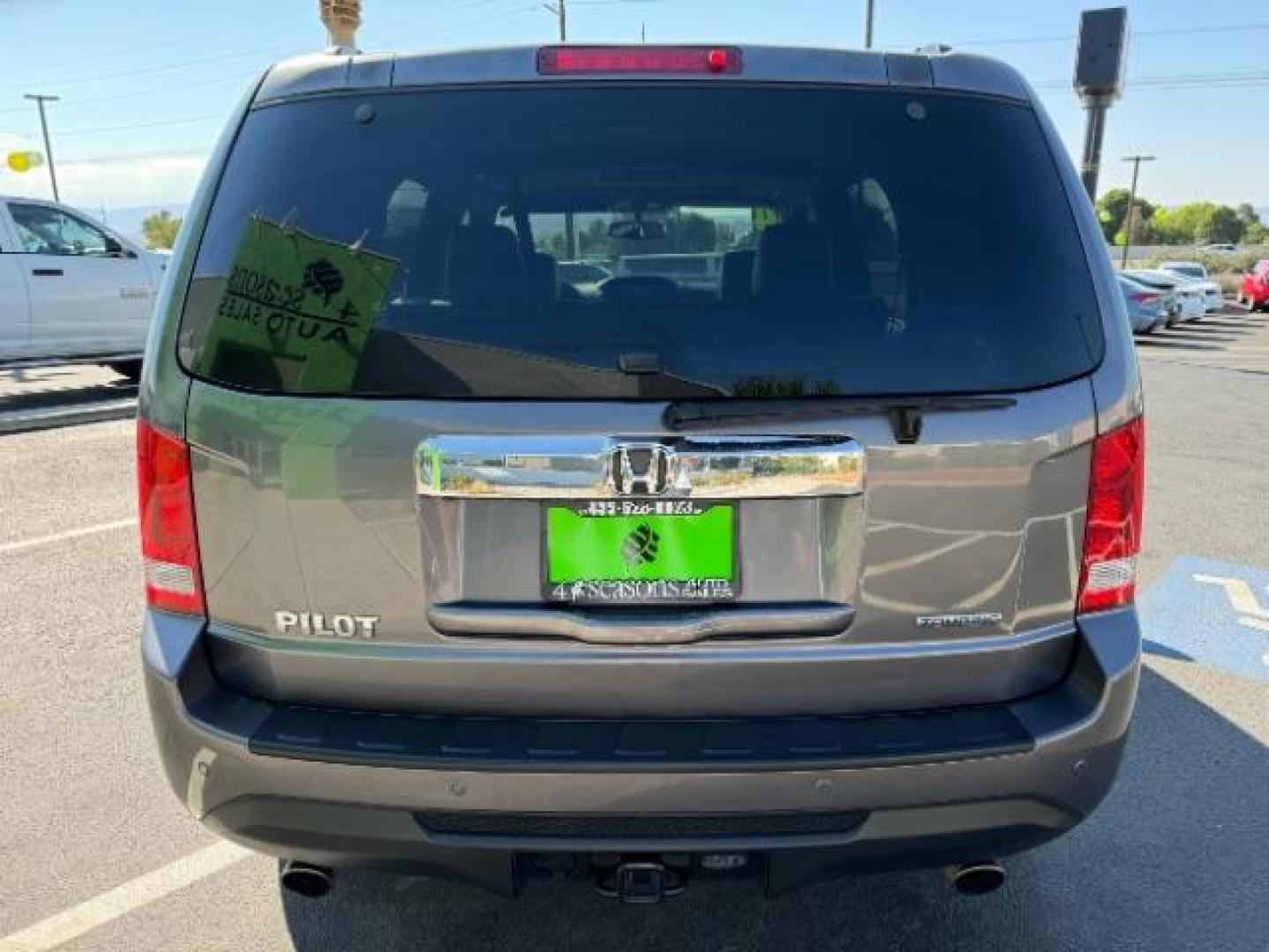 2014 Alabaster Silver Metallic Honda Pilot SPORT UTILITY 4-DR (5FNYF3H97EB) with an 3.5L V6 SOHC 24V engine, 5-Speed Automatic transmission, located at 1865 East Red Hills Pkwy, St. George, 84770, (435) 628-0023, 37.120850, -113.543640 - Photo#5